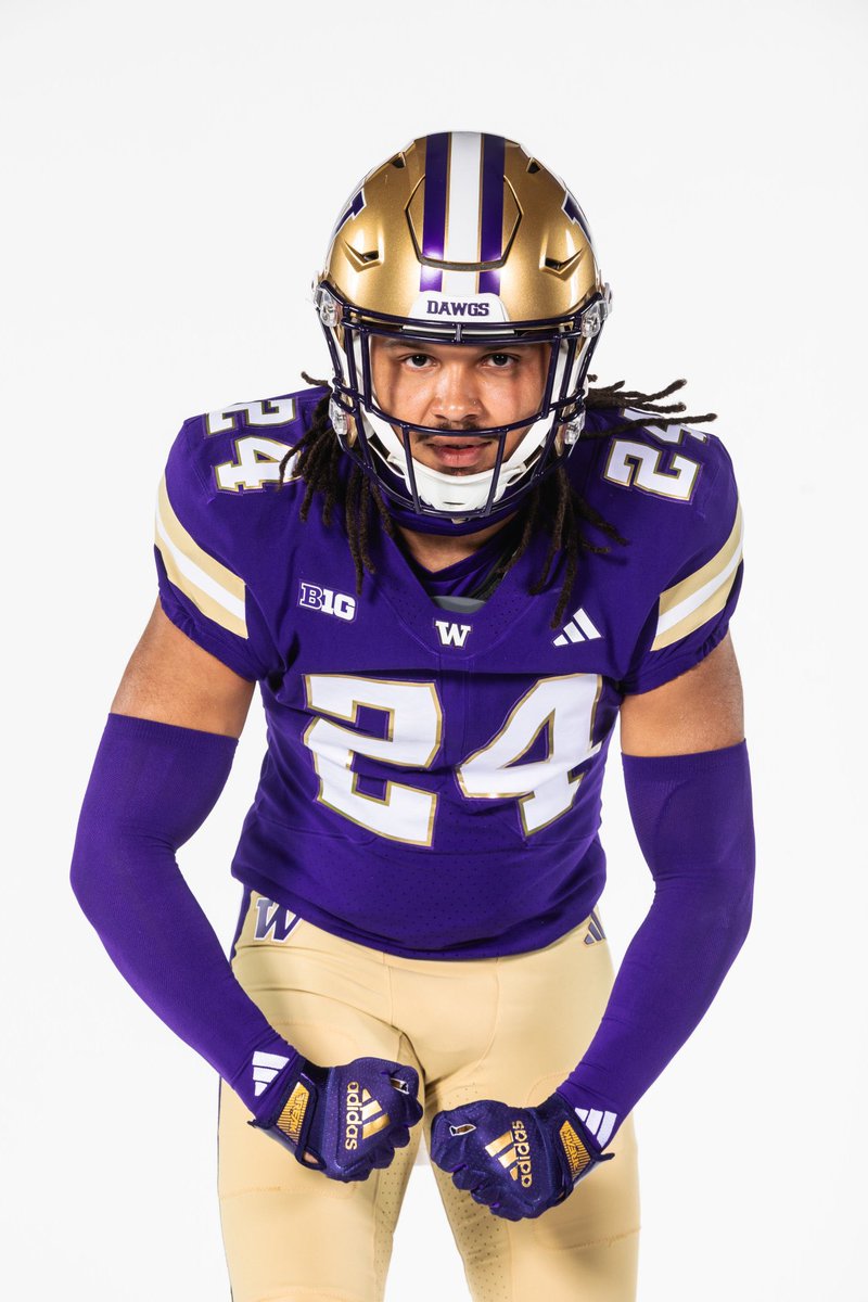 The new core threads for <a href="/UW_Football/">Washington Football</a> 

#uniswag