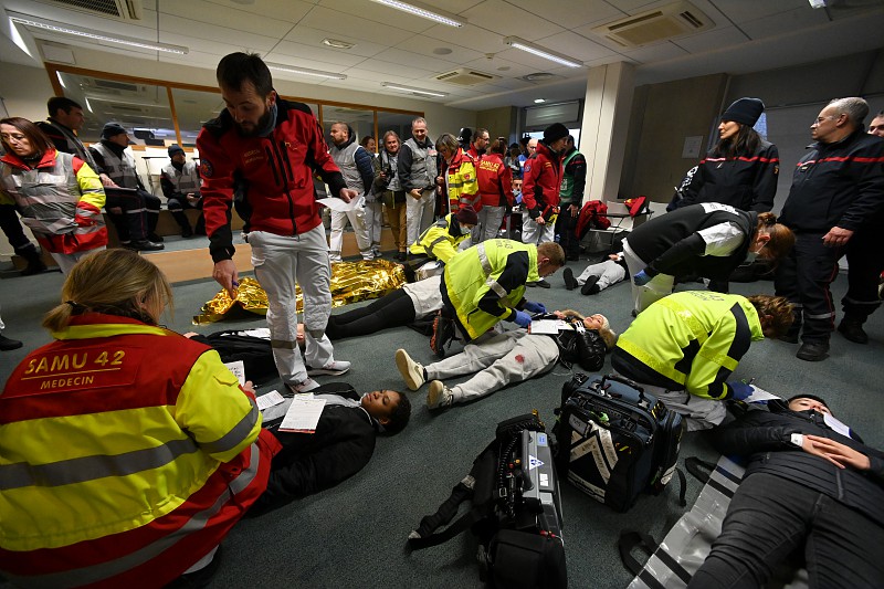 [Exercice programmé à l'Arena 🚨] Exercice "nombreuses victimes" à l'Arena #SaintÉtienne Métropole. 📅 Mardi 24 juin, de 13h à 17h.Toute l'info ▶️ semlemag.fr/express/un-exe…