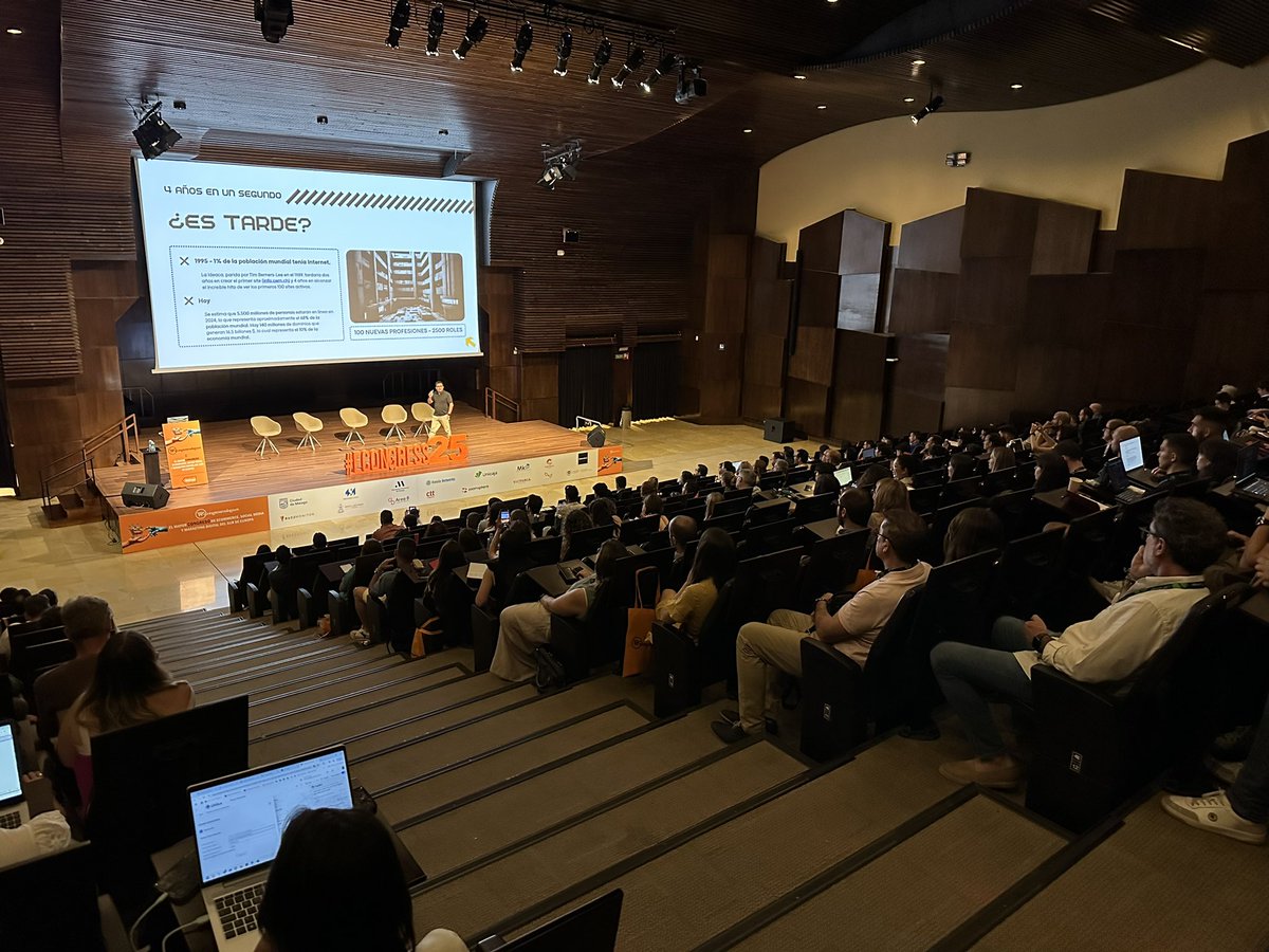 Si eres el mundo #ecommerce permanece atent@ porque Gerardo Casas te dará pausas para que lo lideres en #eCongress25 😎 👉🏽 “Ecommerce en la Era #IA: Los nuevos caminos del éxito”

¡Qué rápido se nos está pasando el día! 🚀