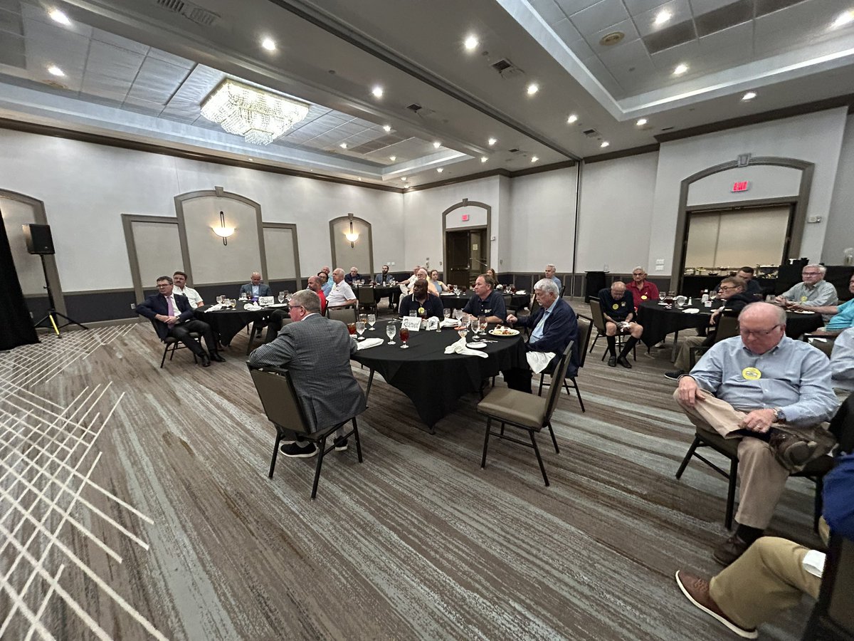 TDClubMemphis's tweet image. A big thank you to @colecubelic for coming to Memphis on June 9th.   Tremendous knowledge on all things @SEC football and @SECNetwork!   Be sure and listens to Cole on @macandcube.
