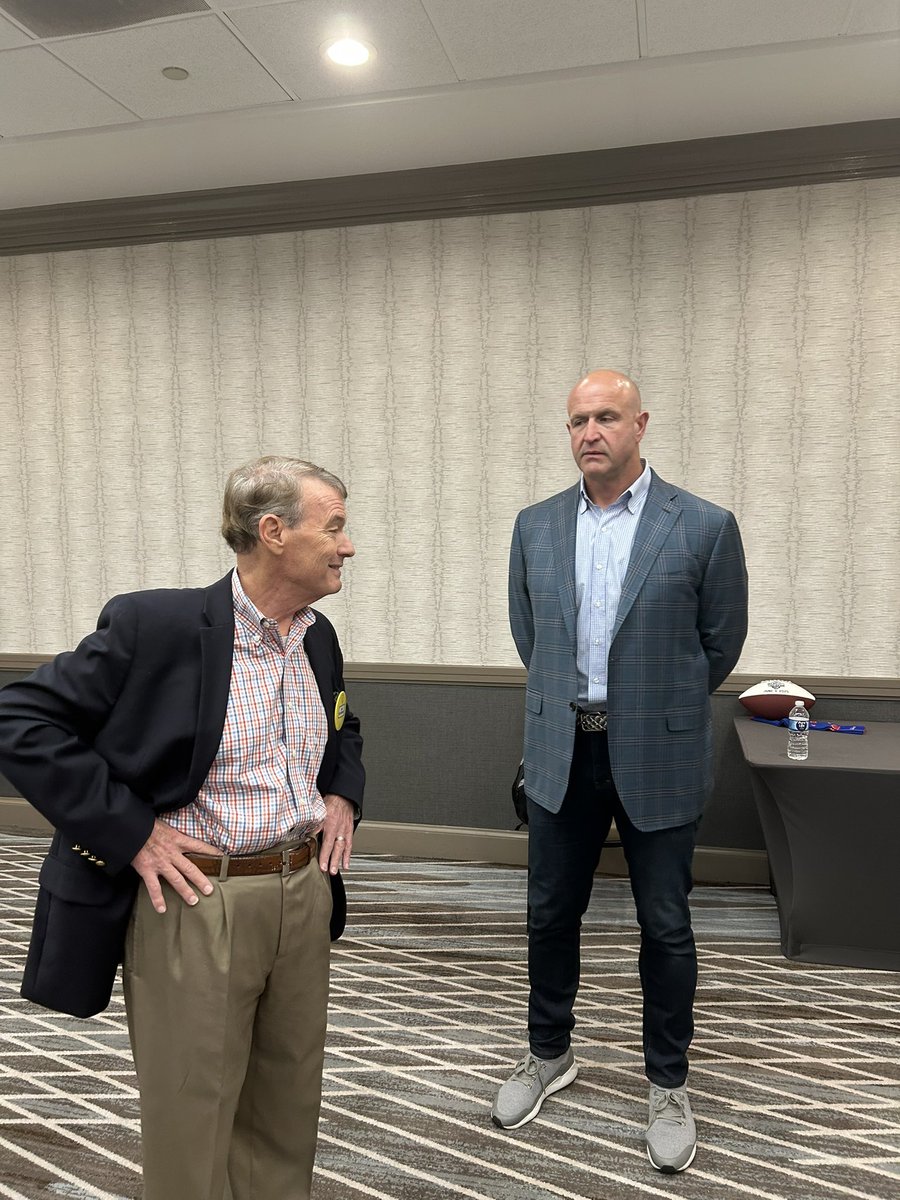 TDClubMemphis's tweet image. A big thank you to @colecubelic for coming to Memphis on June 9th.   Tremendous knowledge on all things @SEC football and @SECNetwork!   Be sure and listens to Cole on @macandcube.