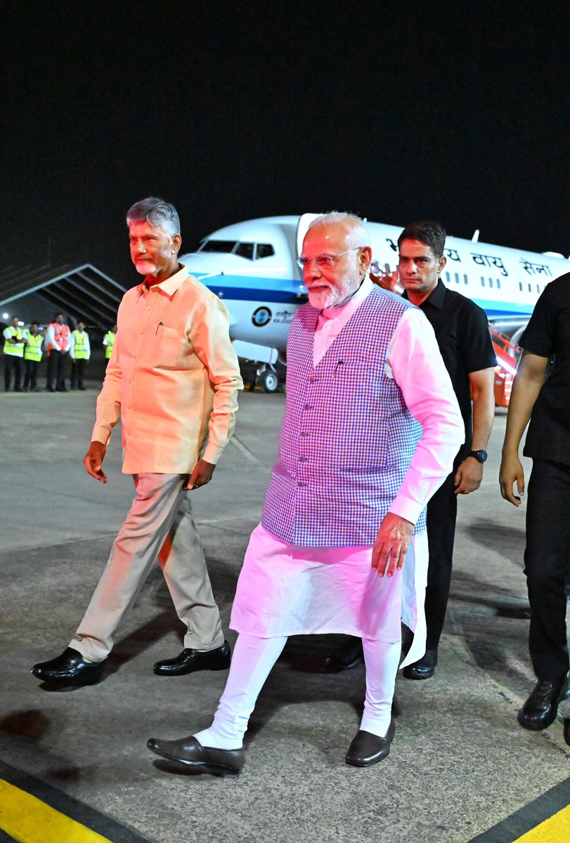 N Chandrababu Naidu (@ncbn) on Twitter photo #InternationalYogaDay
On behalf of the people of Andhra Pradesh, I welcome HonтАЩble Prime Minister Shri <a href="/narendramodi/">Narendra Modi</a> Ji to our state for the celebration of International Yoga Day tomorrow.
All the districts of Andhra Pradesh are geared up to participate in the grand culmination #InternationalYogaDay
On behalf of the people of Andhra Pradesh, I welcome HonтАЩble Prime Minister Shri <a href="/narendramodi/">Narendra Modi</a> Ji to our state for the celebration of International Yoga Day tomorrow.
All the districts of Andhra Pradesh are geared up to participate in the grand culmination