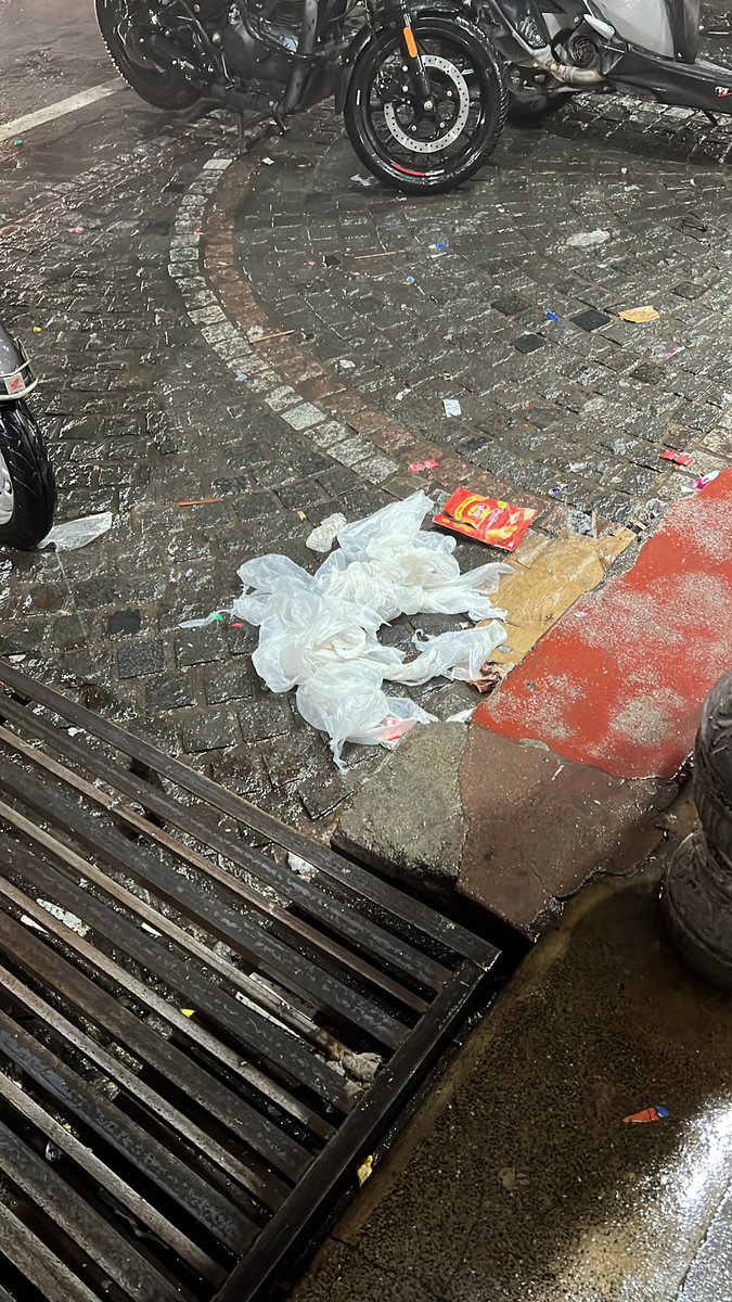 Single use plastic raincoats disposed all over. Wake up and act <a href="/dmdehradun/">District Magistrate, Dehradun</a> <a href="/MinistryofEnvi2/">Ministry of Environment, Forestry and Tourism</a>