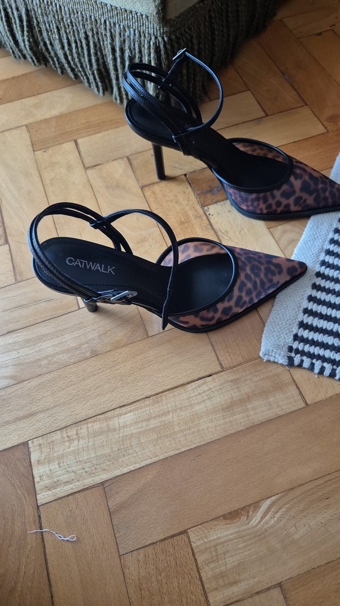 Imam susret sutra.
I iskreno, ful mi je drago da sam potaknula taj dio u sebi.
🥰