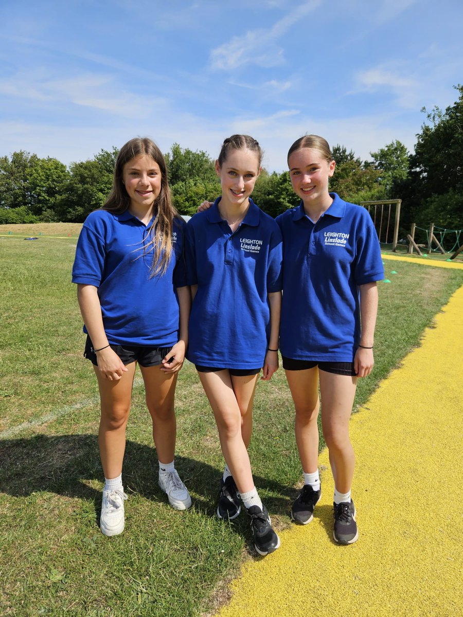 Our Sports Leaders have been incredibly busy this week helping at the various local lower schools’ sports days. 
They have been great ambassadors for <a href="/linsladeschool/">Linslade School</a>
Staff commented on how respectful, supportive &amp; kind they were &amp; how they worked hard to help it run smoothly. 👏🏻