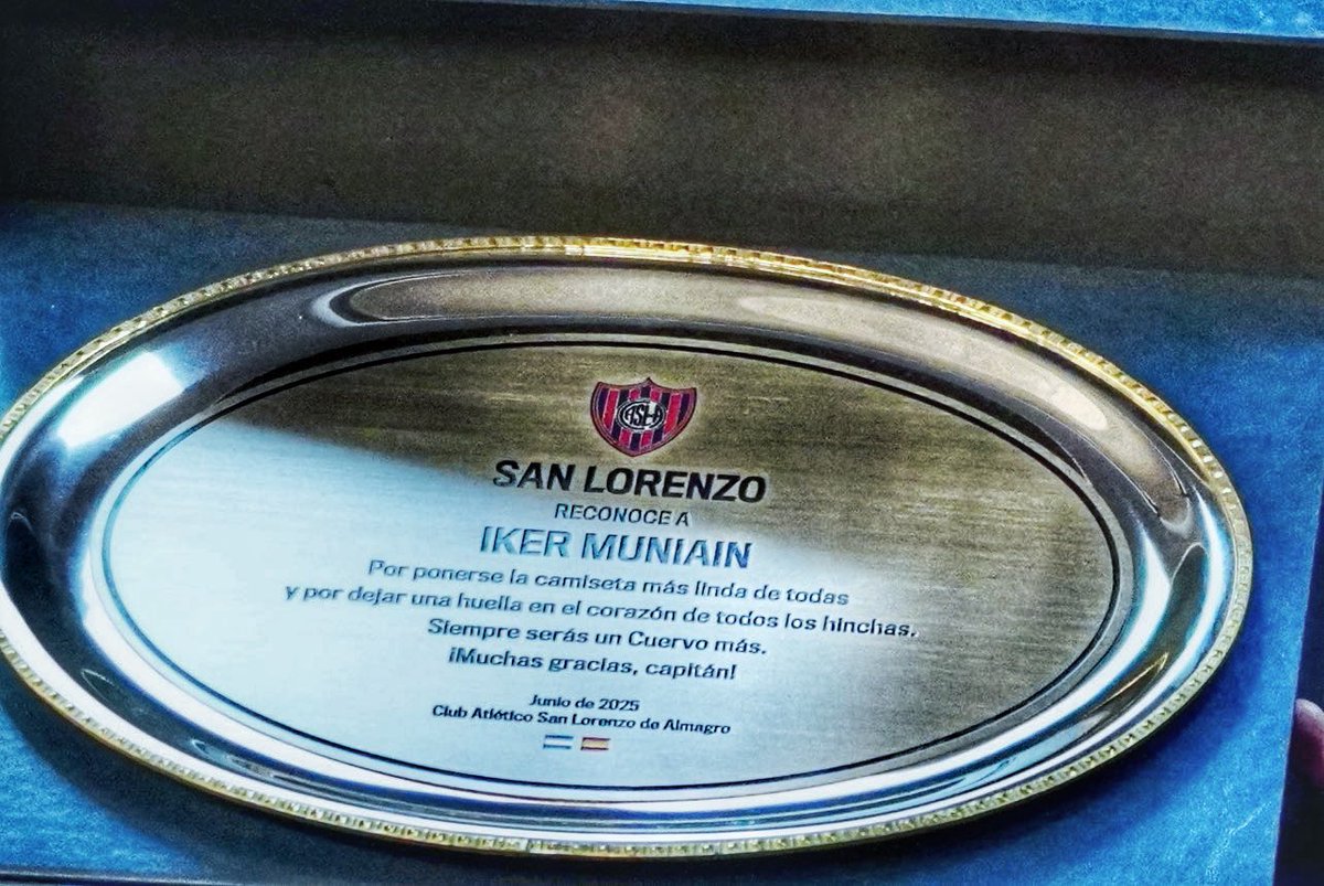 🏅El reconocimiento con el que #SanLorenzo despide a Íker #Muniain.

"Por ponerte la camiseta mas linda de todas y dejar una huella en el corazón de todos los hinchas. Siempre serás un cuervo más. ¡Muchas gracias, capitán!"