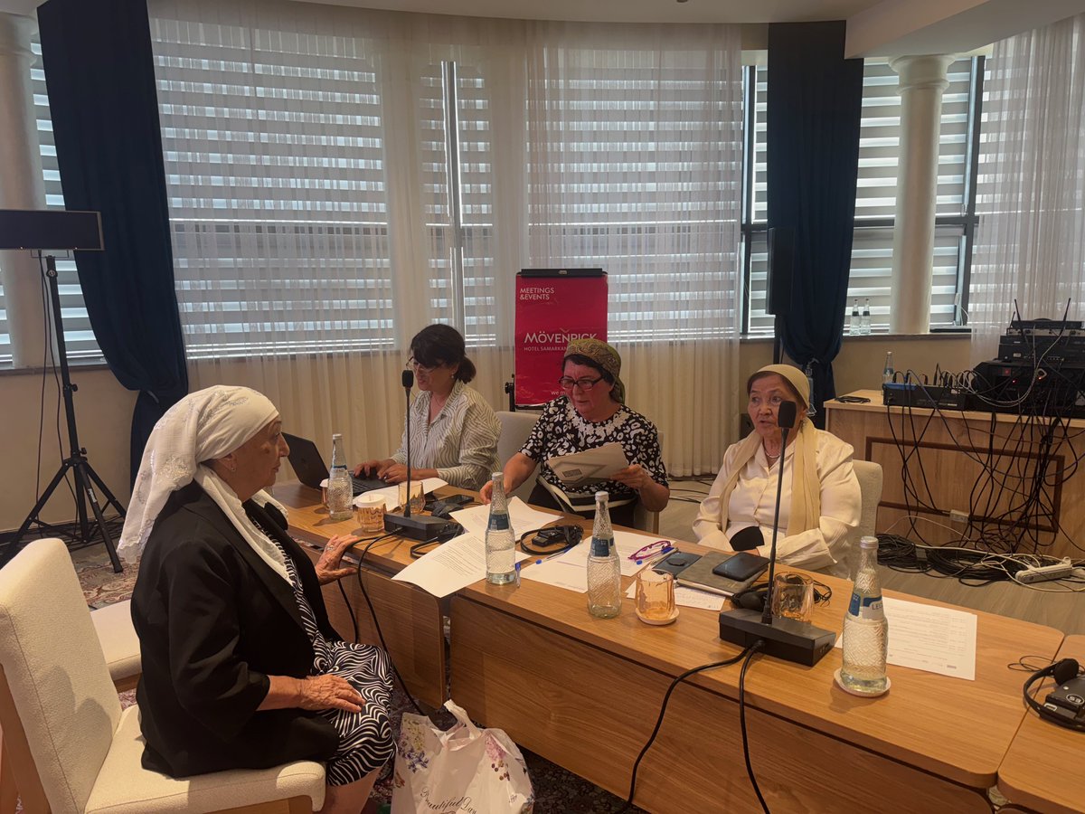 DELNA_LV's tweet image. 13. jūnijs | Samarkanda (Uzbekistāna)
Delna kopā ar pretkorupcijas un labas pārvaldības eksperti Līgu Stafecku tikās ar pilsoniskās sabiedrības organizācijām Samarkandā un dalījās Latvijas pilsoniskās uzraudzības pieredzē un cīņā pret korupciju.

#latdev