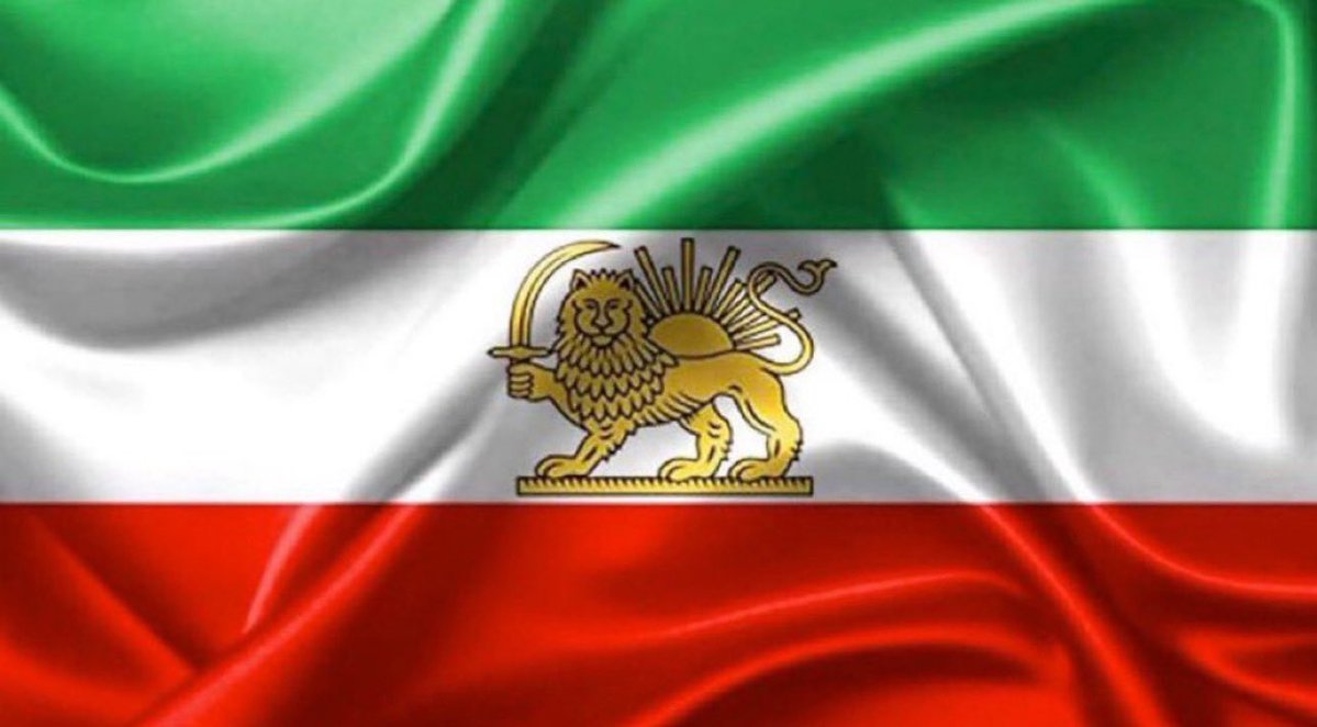 به ملت شریف ایران،
ما دشمن شما نیستیم. به شجاعت‌تان ایمان داریم و امیدواریم به‌زودی آزادی‌ خود را بازپس بگیرید و دوستی دیرینه ملت‌هایمان دوباره زنده شود.

امروز فرصتی سرنوشت‌ساز پیش روی شماست، برای بازگرداندن وطن و ساختن آینده‌ای آزاد. این لحظه را از دست ندهید.