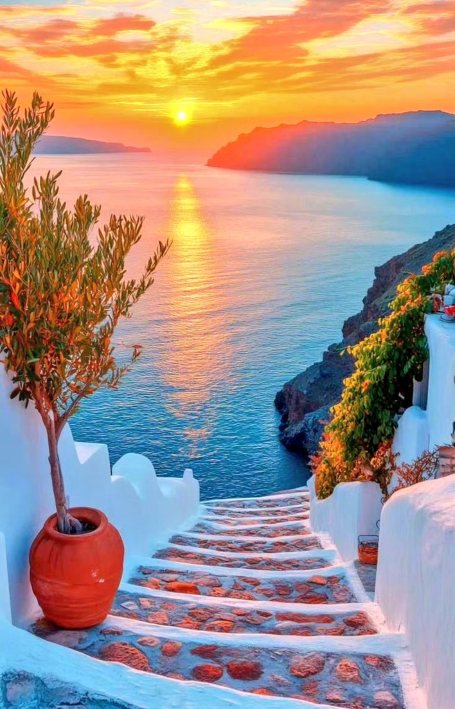 Good evening🌃Wonderful dreams🌠#naturet #sunset #photographers