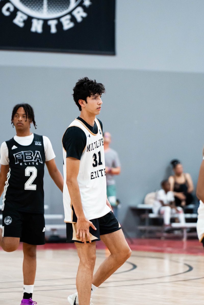 Mason Biddle (@multilevelbball) on Twitter photo 6'7 Deven DuBois (2026) will be out in AZ this weekend at <a href="/Section7Az/">Section 7</a> with Francis Parker <a href="/lancers_mbb/">Francis Parker School Basketball</a> Deven is a high academic prospect who caught a lot of eyes 2 weeks ago at the Yale camp! Deven plays off the ball very well, shoots the 3 at a high clip and finishes around the 6'7 Deven DuBois (2026) will be out in AZ this weekend at <a href="/Section7Az/">Section 7</a> with Francis Parker <a href="/lancers_mbb/">Francis Parker School Basketball</a> Deven is a high academic prospect who caught a lot of eyes 2 weeks ago at the Yale camp! Deven plays off the ball very well, shoots the 3 at a high clip and finishes around the