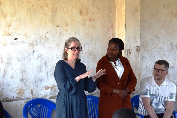 We are excited to share that the Secretary General of Swedish Development Partner Southern Africa , Gabriella Fredriksson, visited our team and the rightholders in T/A Kachere.
Read more about the visit by clicking on this link: yicodmalawi.org/index.php/news…