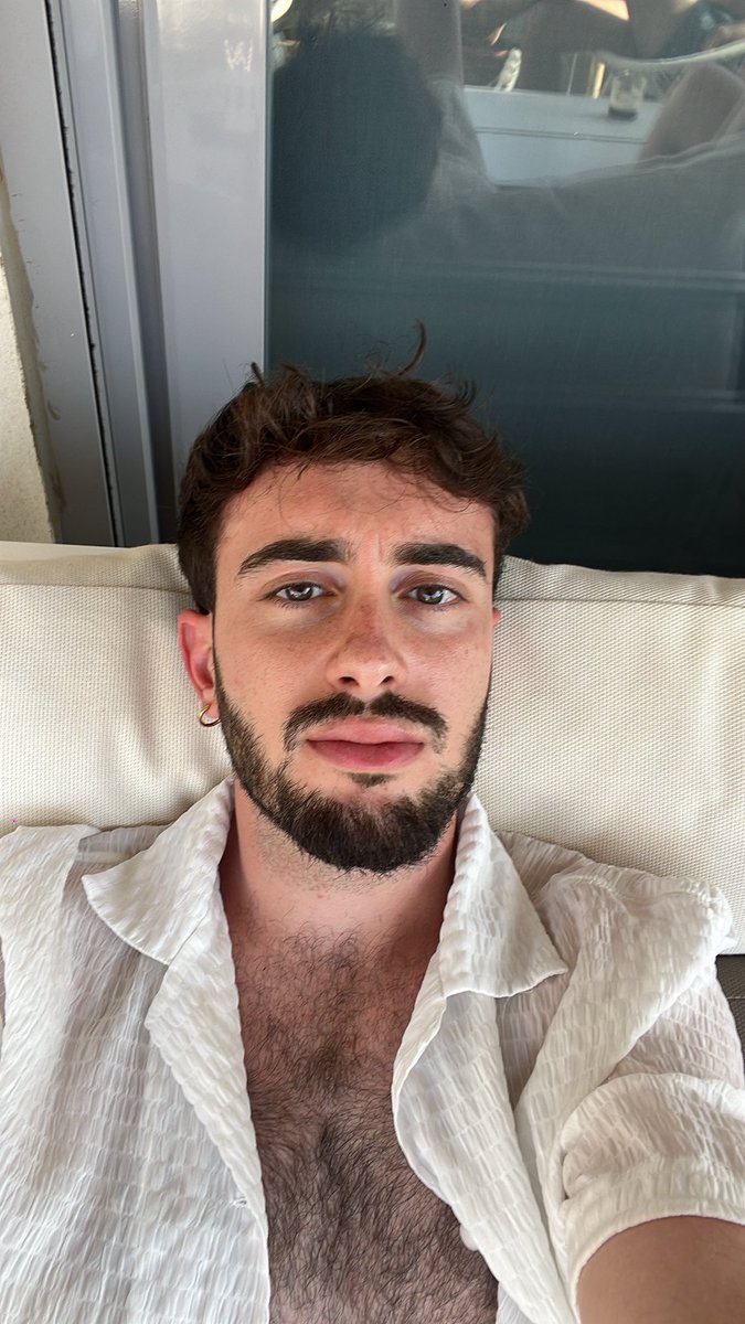 Volver de la playa, ducharse e irse a cenar; todo lo que quiero en la vida