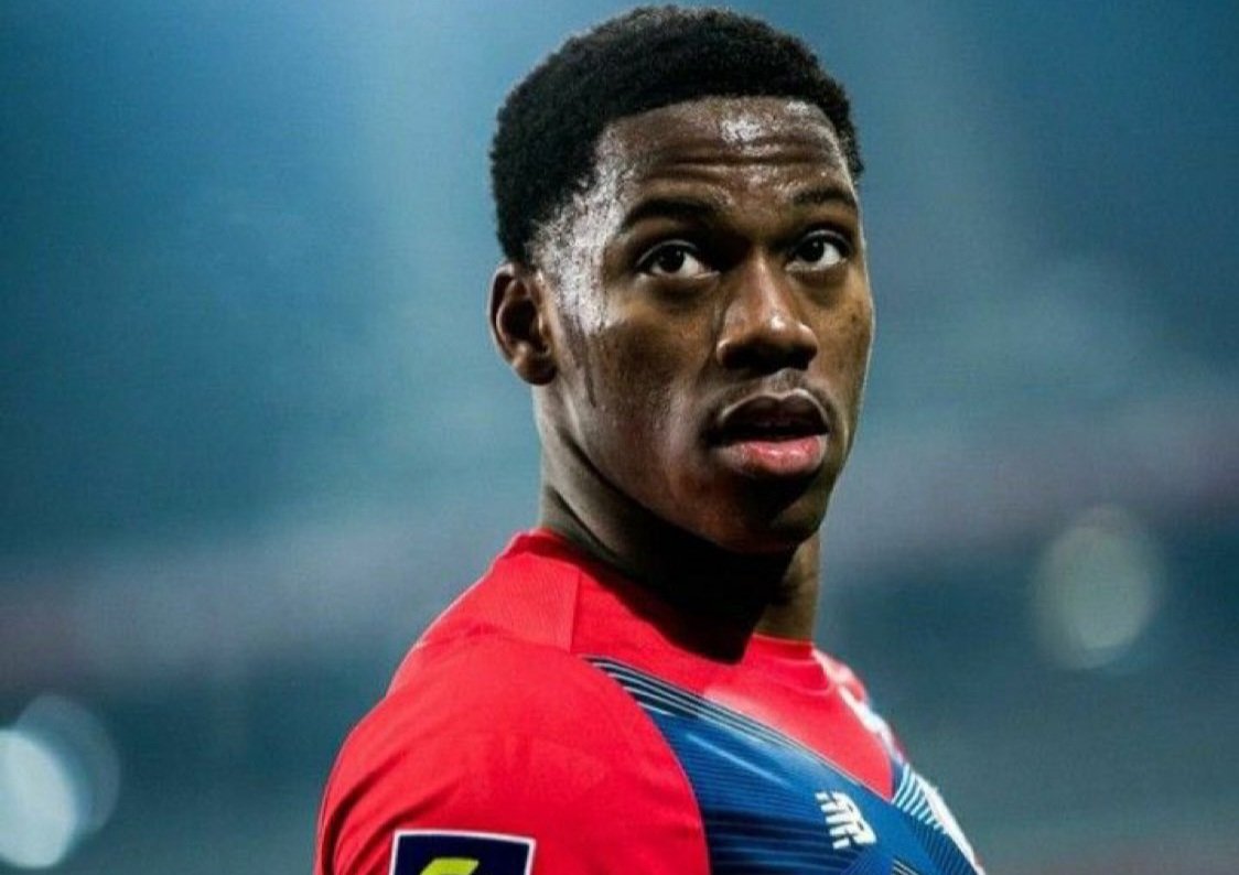 Jonathan David
3 yıl için 60 milyon istiyor