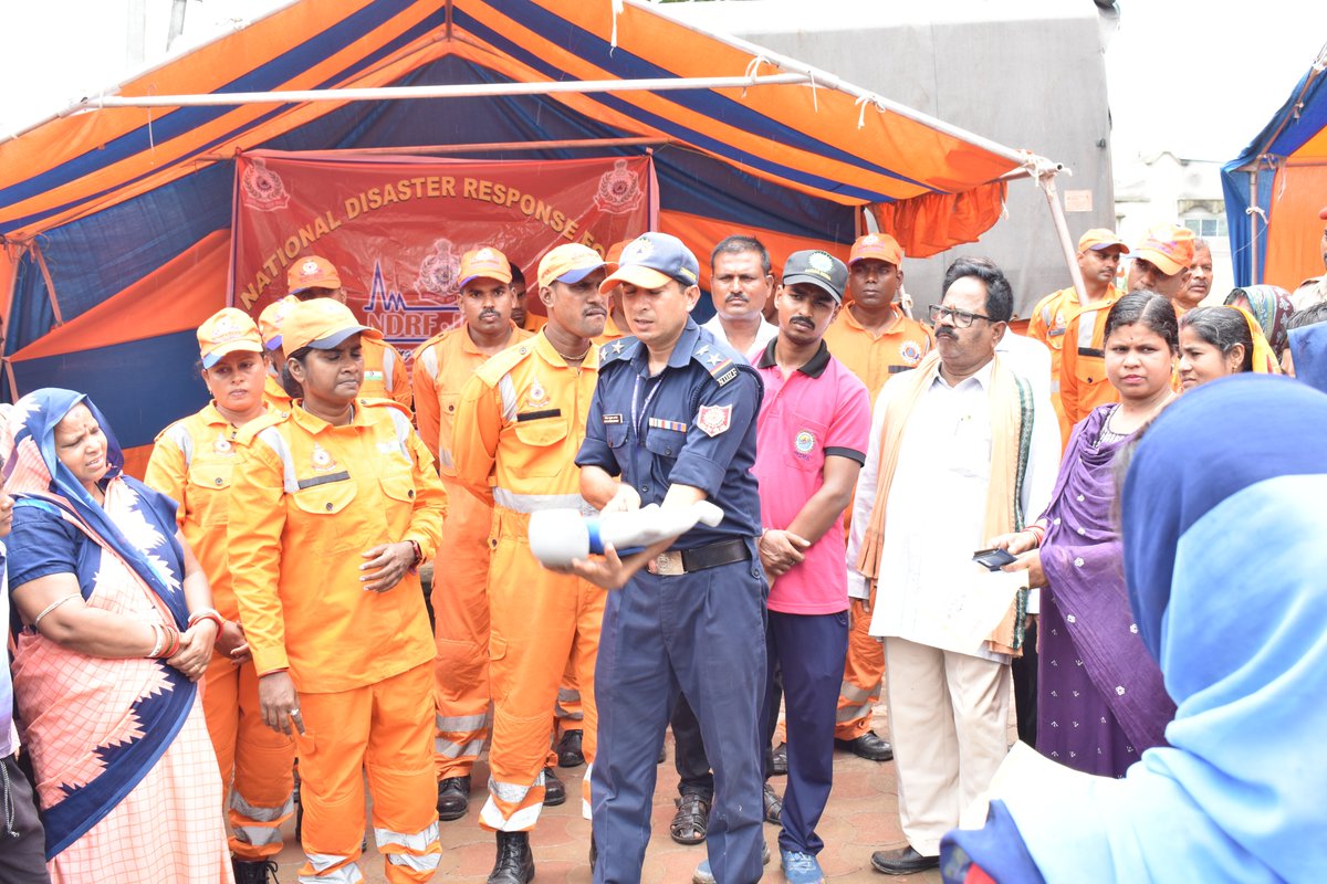 03 BN NDRF MUNDALI, CUTTACK (@03ndrf) on Twitter photo Disaster Management Exercise -2025 conducted at different districts of Odisha by rescuers of 03BN successfully to build up capacity and resilience.
<a href="/NDRFHQ/">NDRF 🇮🇳</a>
<a href="/PIBBhubaneswar/">PIB in Odisha</a>
<a href="/CuttackDM/">DM Cuttack</a>
<a href="/osdmaodisha/">OSDMA Odisha</a> Disaster Management Exercise -2025 conducted at different districts of Odisha by rescuers of 03BN successfully to build up capacity and resilience.
<a href="/NDRFHQ/">NDRF 🇮🇳</a>
<a href="/PIBBhubaneswar/">PIB in Odisha</a>
<a href="/CuttackDM/">DM Cuttack</a>
<a href="/osdmaodisha/">OSDMA Odisha</a>