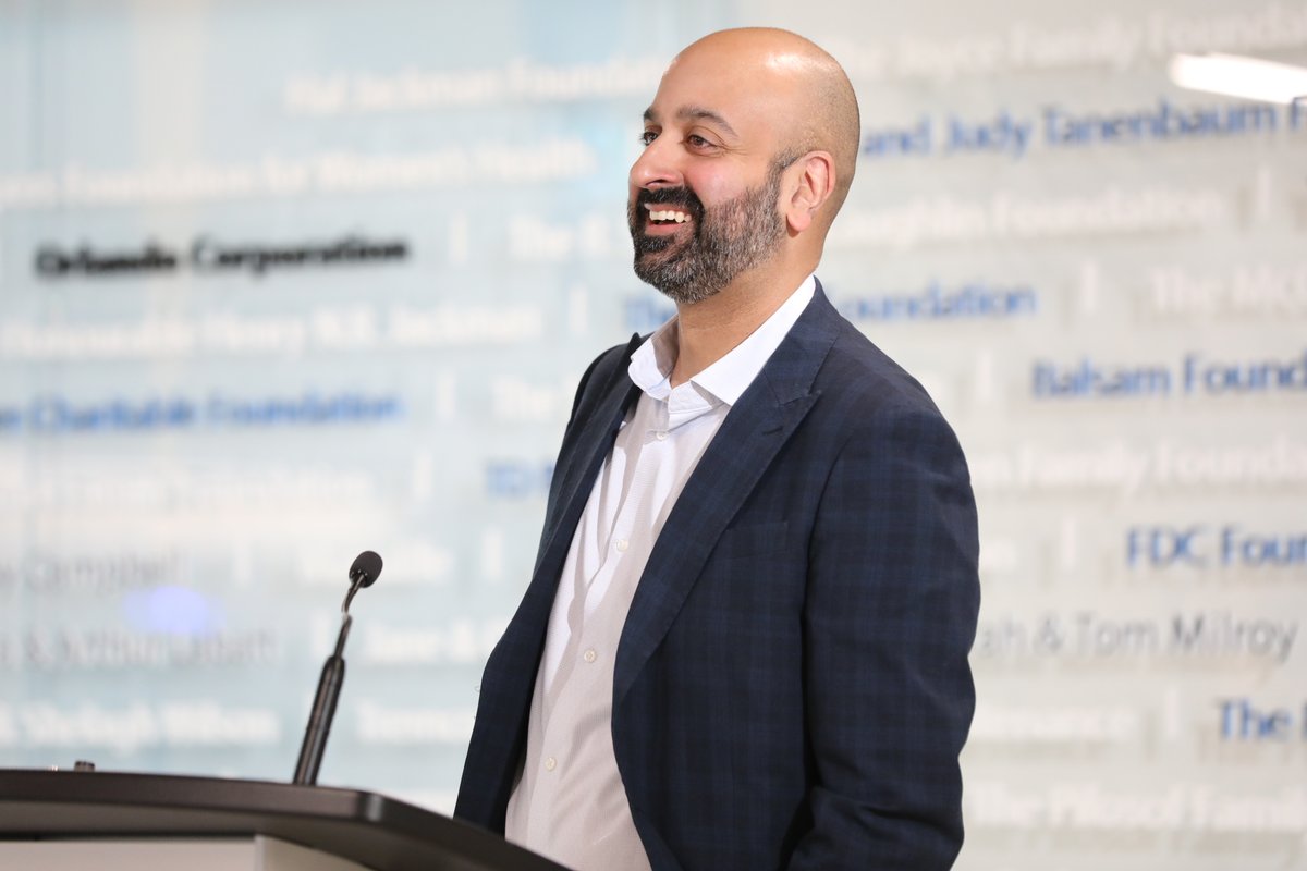 CAMHnews's tweet image. We’re thrilled to announce $4.9M from @BrainCanada to support the Brain Health Data Challenge platform led by @CAMH_KCNI's Dr. Tristan Glatard that will reimagine #Canadian #brain health data through #AI.
MORE:
camh.ca/en/camh-news-a…
