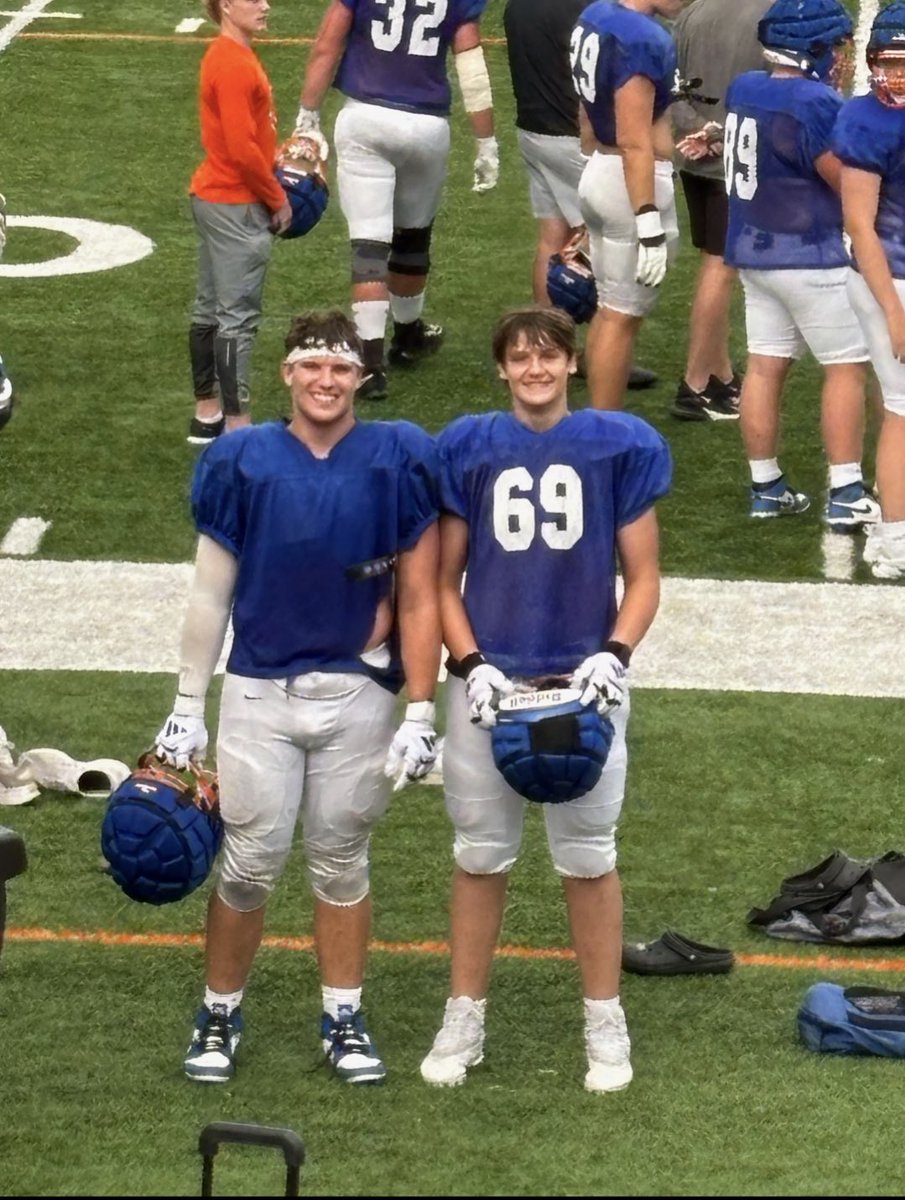 Grayson (@graysonmow) on Twitter photo Will be attending SDSU football camp on June 20 can’t wait to show what I’m capable of!
<a href="/CoachDtjackson/">Dan Jackson</a>
<a href="/CoachLoganMcc/">Logan Mc Cormick</a>
<a href="/GoJacksFB/">SDSU Football</a> Will be attending SDSU football camp on June 20 can’t wait to show what I’m capable of!
<a href="/CoachDtjackson/">Dan Jackson</a>
<a href="/CoachLoganMcc/">Logan Mc Cormick</a>
<a href="/GoJacksFB/">SDSU Football</a>