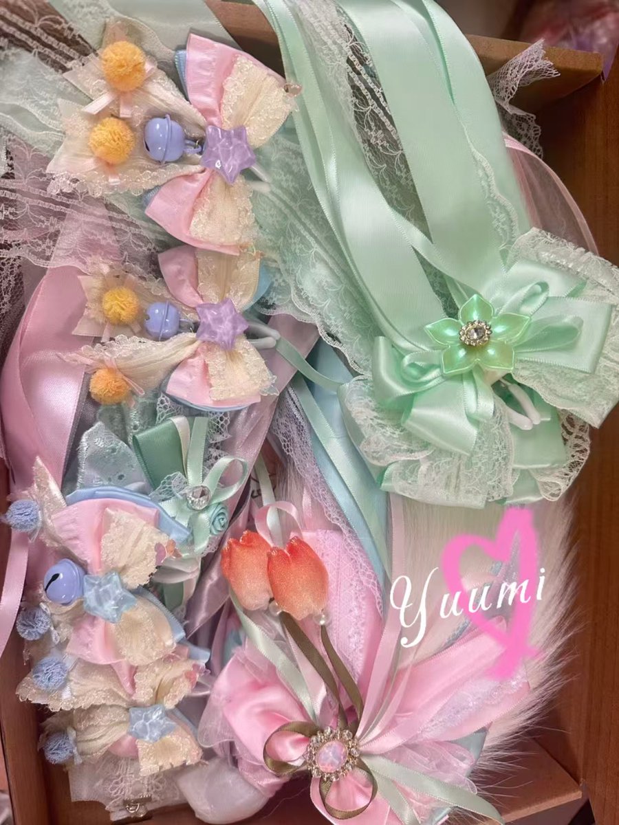 新买了好多乳夹和可爱尾巴