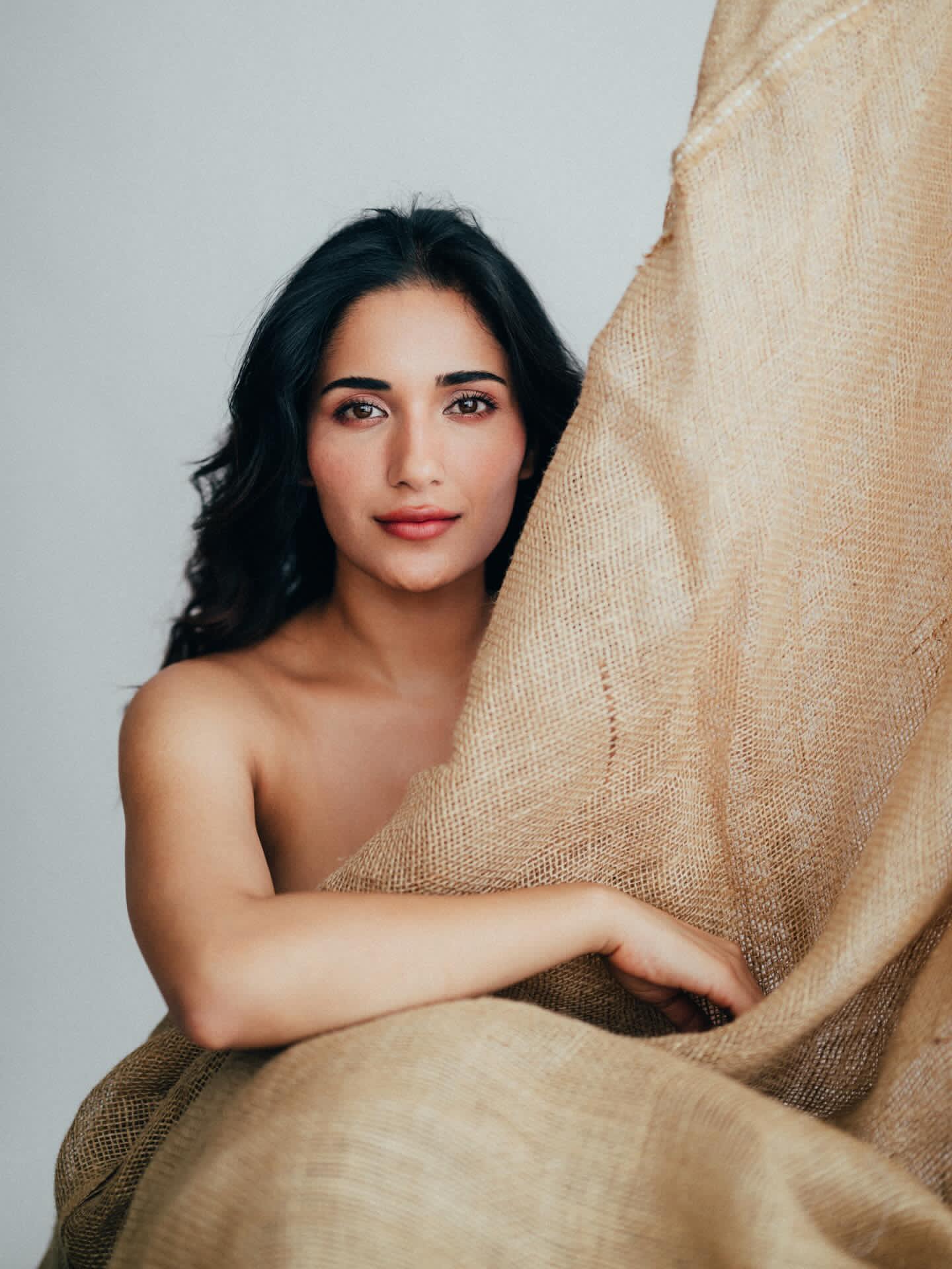 Gt5qr9Fb0AAbYtt?format=jpg&name=large