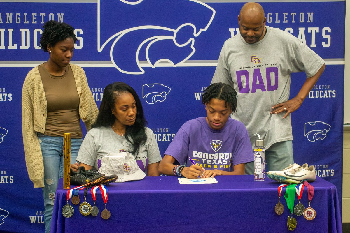 “I’m a lot stronger than I thought I was. Everybody has a destiny, and this is definitely part of mine.”

Angleton sprinter Gabriel Archangel perseveres to continue track career in college.

STORY: thefacts.com/sports/angleto…