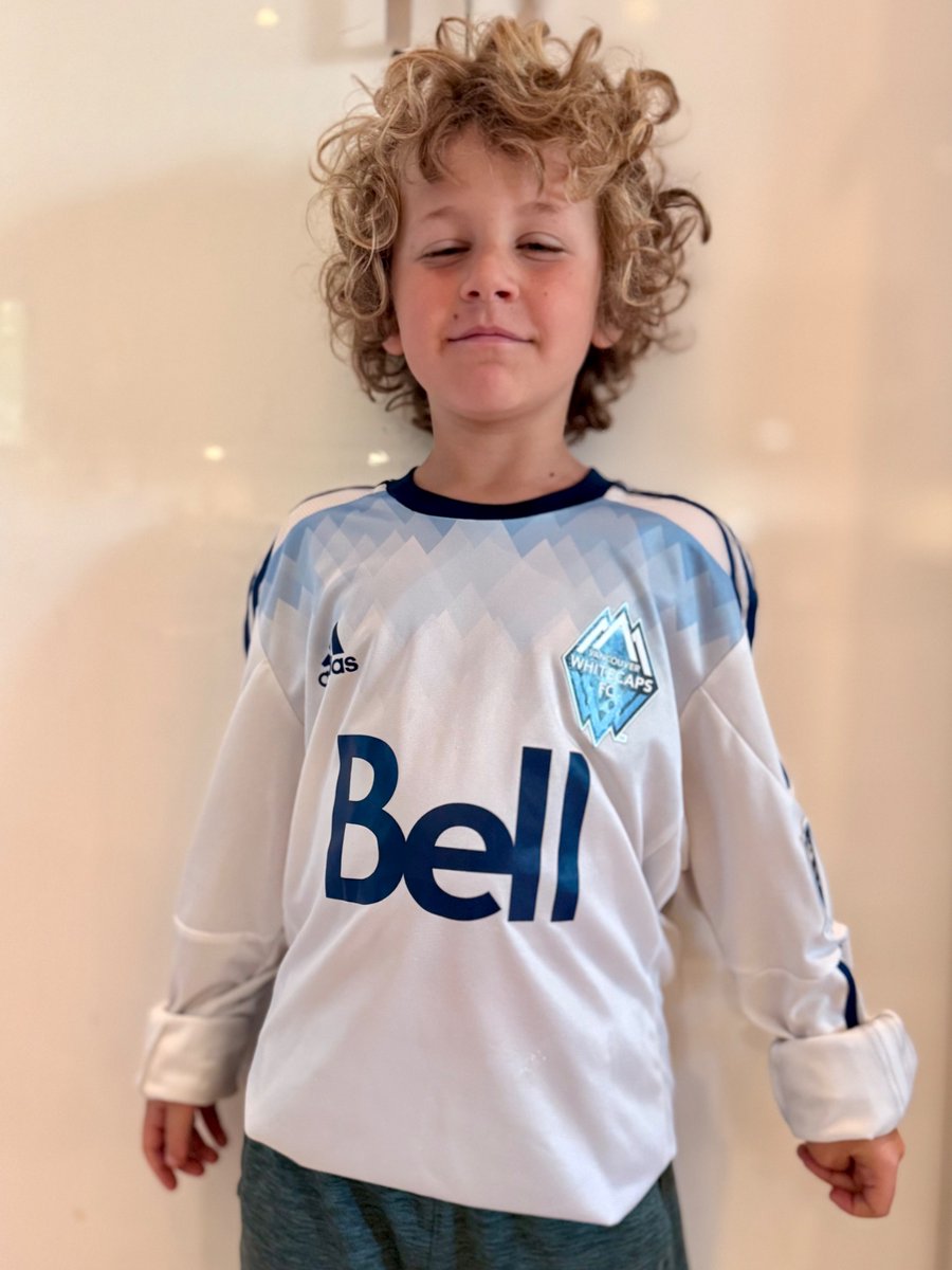 ninjaparade's tweet image. I found my son a vintage on field 2016 @WhitecapsFC @AlphonsoDavies jersey.
This is him channeling his “best left back of all time” energy.
Also “Dad can we go to the next Whitecaps game?”
#SoccerForLife