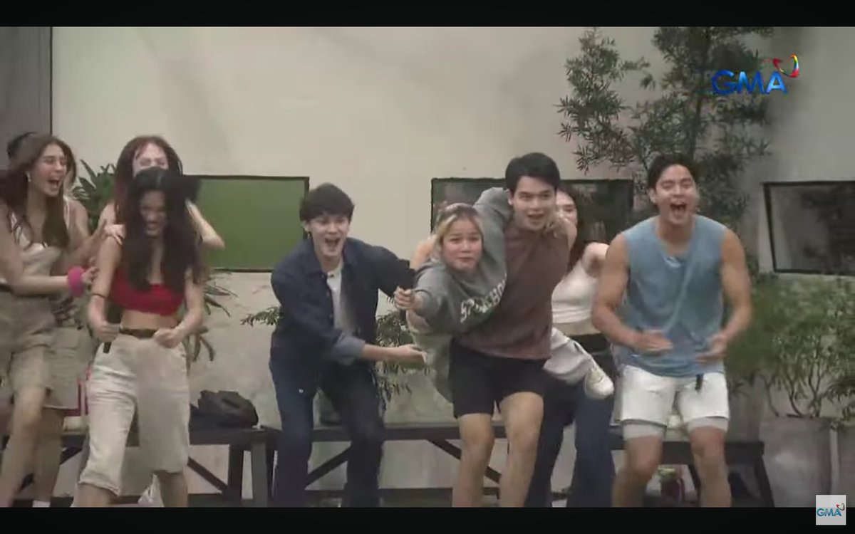 Wonder Women ESTE Wonder WoMOWM
diba Mowm <a href="/Klarissedguzman/">Klarisse De Guzman</a> 😍😍

KLANG FIRST BILLBOARD
KLARISSE NASA EDSA