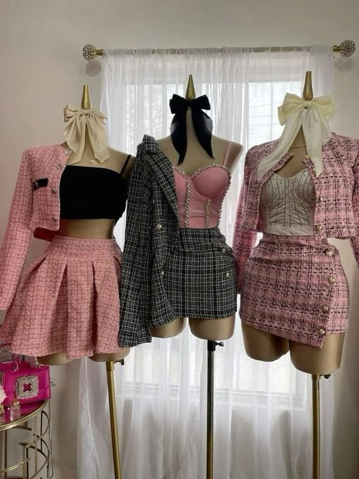 ladyboss_007's tweet image. Obsessed with these chic tweed sets!  Perfect for a stylish summer vibe. #FashionInspo #TweedStyle #SummerOutfits