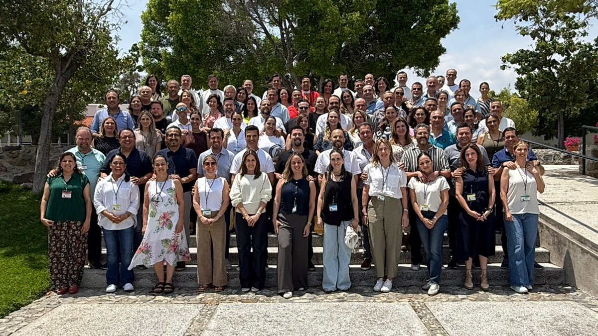 Viven primer Seminario SPONSUS en México, un espacio creado para que los esposos redescubrieran la belleza de su vocación matrimonial como camino de santidad.

Lee la nota completa en regnumchristi.mx/sin-categoria/…