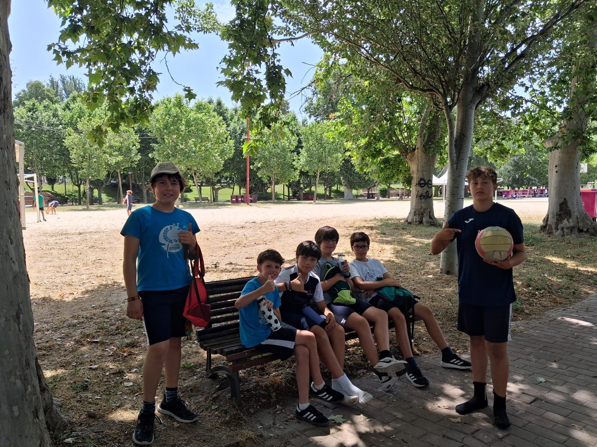 MaristasInmaculadaVa tweet media