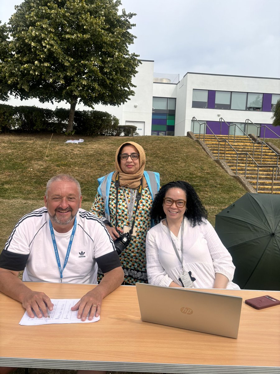 A fantastic 2025 Sports day today! A huge thank you to <a href="/ChallneyGirlsPE/">Challney Girls PE</a> for a wonderful day! Super organisation and everyone really enjoyed it! We are lucky to have you all!
