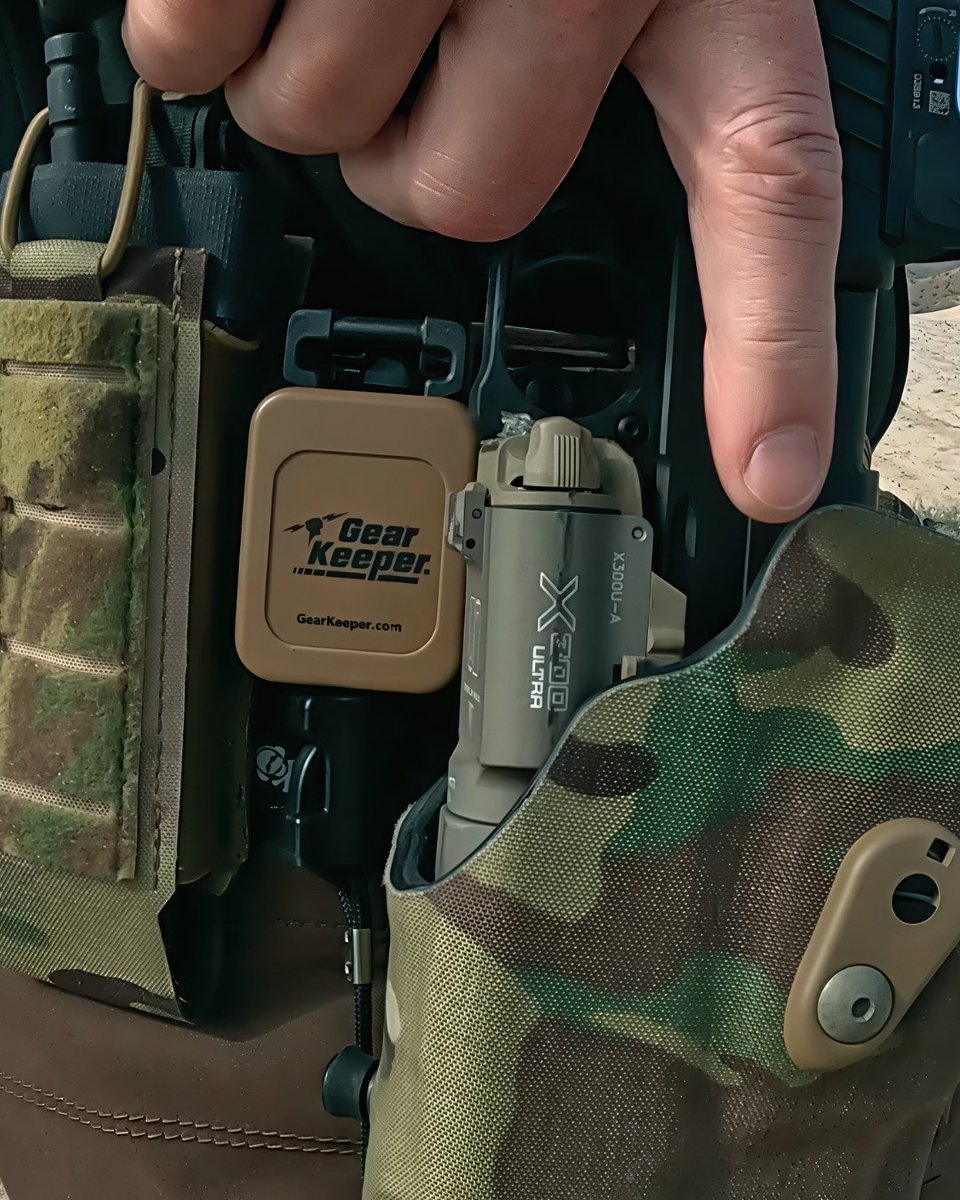 The Gear Keeper Sidearm Tether keeps your firearm secure and ready, giving you the freedom to move, without the risk of dropping or losing your weapon.  

#tacticalgear #gearkeeper #retractors #military