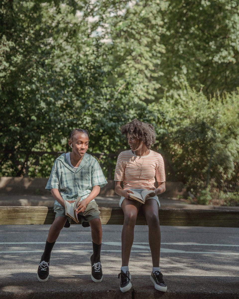 Did you know that it's Barnes Children's Literature Festival this weekend?

Here at the Nero Book Awards, we're big fans of getting books in to the hands of our kids and teens.

If you're local to London, pop down to #Barneskidslitfest to see all that it has to offer 🎉