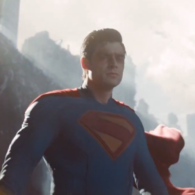 New looks at David Corenswet in ‘SUPERMAN.’

In theaters on July 11.