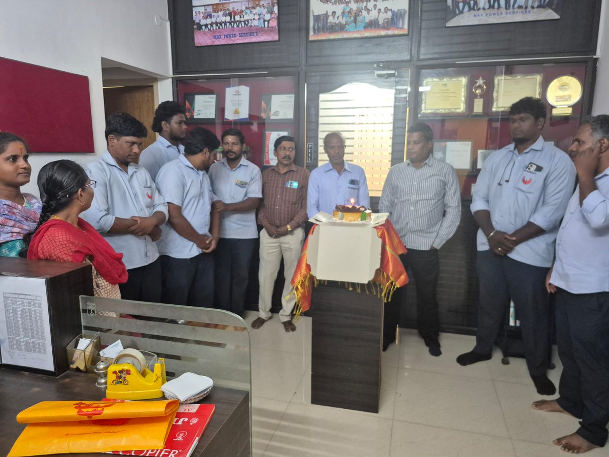 maxpowerservice's tweet image. 🎉 Wishing you a year filled with joy, wellness, and success. Happy Birthday! 🎂 May your day be as wonderful! 🌟

#HappyBirthday #BirthdayWishes #CelebrateLife #JoyAndSuccess #WellnessAndHappiness #SpecialDay #CheersToYou #maxpowerservices