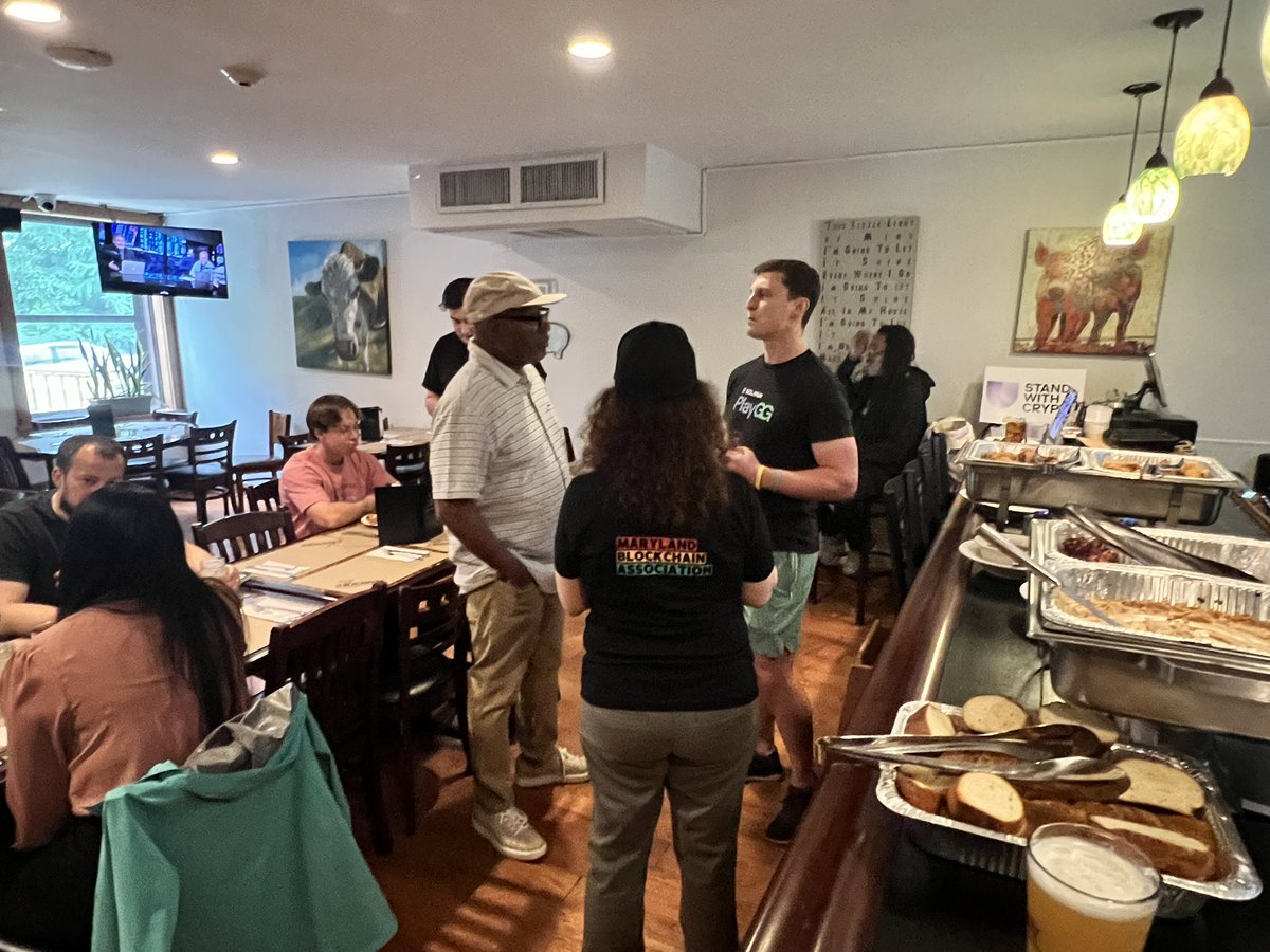 Web3Maryland's tweet image. We had a great meetup in Maryland yesterday with @standwithcrypto bringing the local blockchain community together 💥
Storm ⛈️ didn’t hold us.
#Web3MD #SWC
Big thanks to our co-hosts @bli_tools
Maryland Blockchain Association.