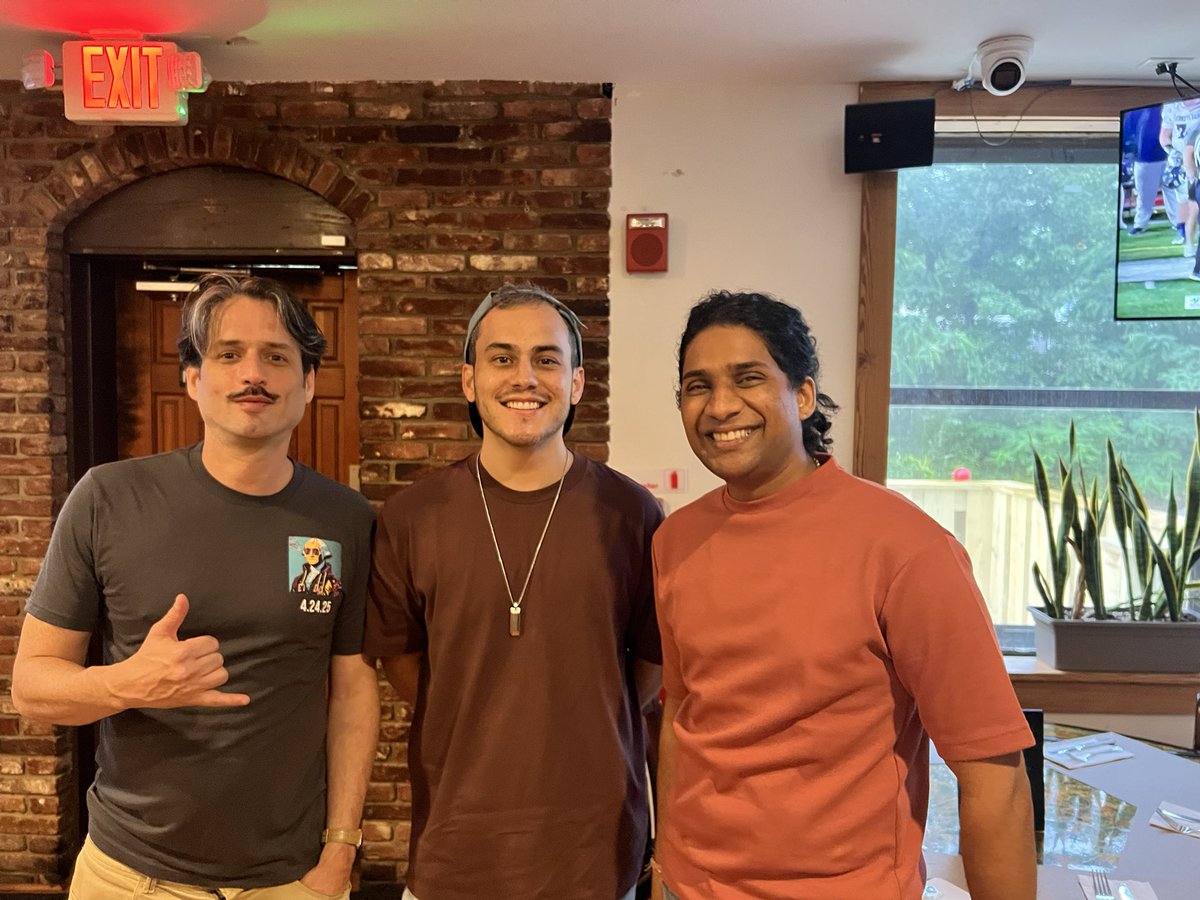 Web3Maryland's tweet image. We had a great meetup in Maryland yesterday with @standwithcrypto bringing the local blockchain community together 💥
Storm ⛈️ didn’t hold us.
#Web3MD #SWC
Big thanks to our co-hosts @bli_tools
Maryland Blockchain Association.