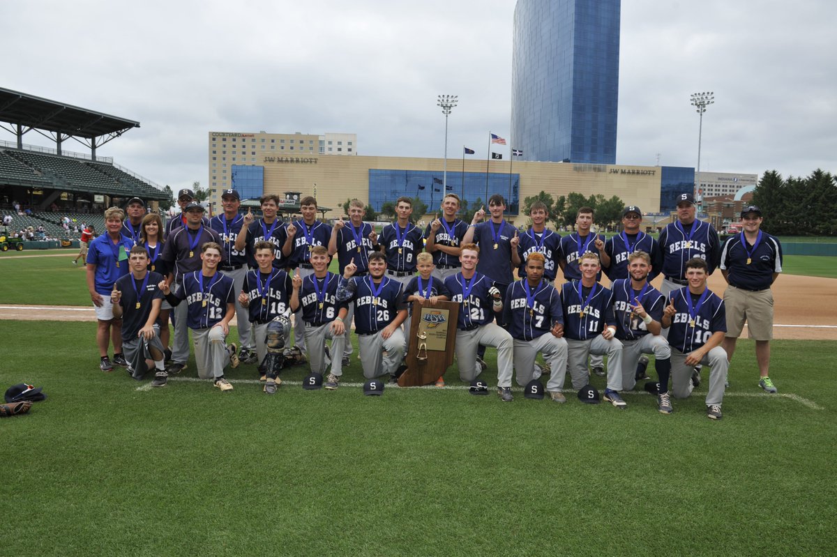 10 Years Ago Today (June 20, 2015)

The South Spencer Rebels were honored as #IHSAA Class 2A Baseball State Champions!
🏆⚾️🟦⬜️🟥 <a href="/SSHS_Rebels/">South Spencer Athletics</a> 

Recap: ihsaa.org/media/news/sou… 
Box Score: ihsaa.org/sites/default/… 
Official Program: ihsaapublic.blob.core.windows.net/flipbook/2014-…