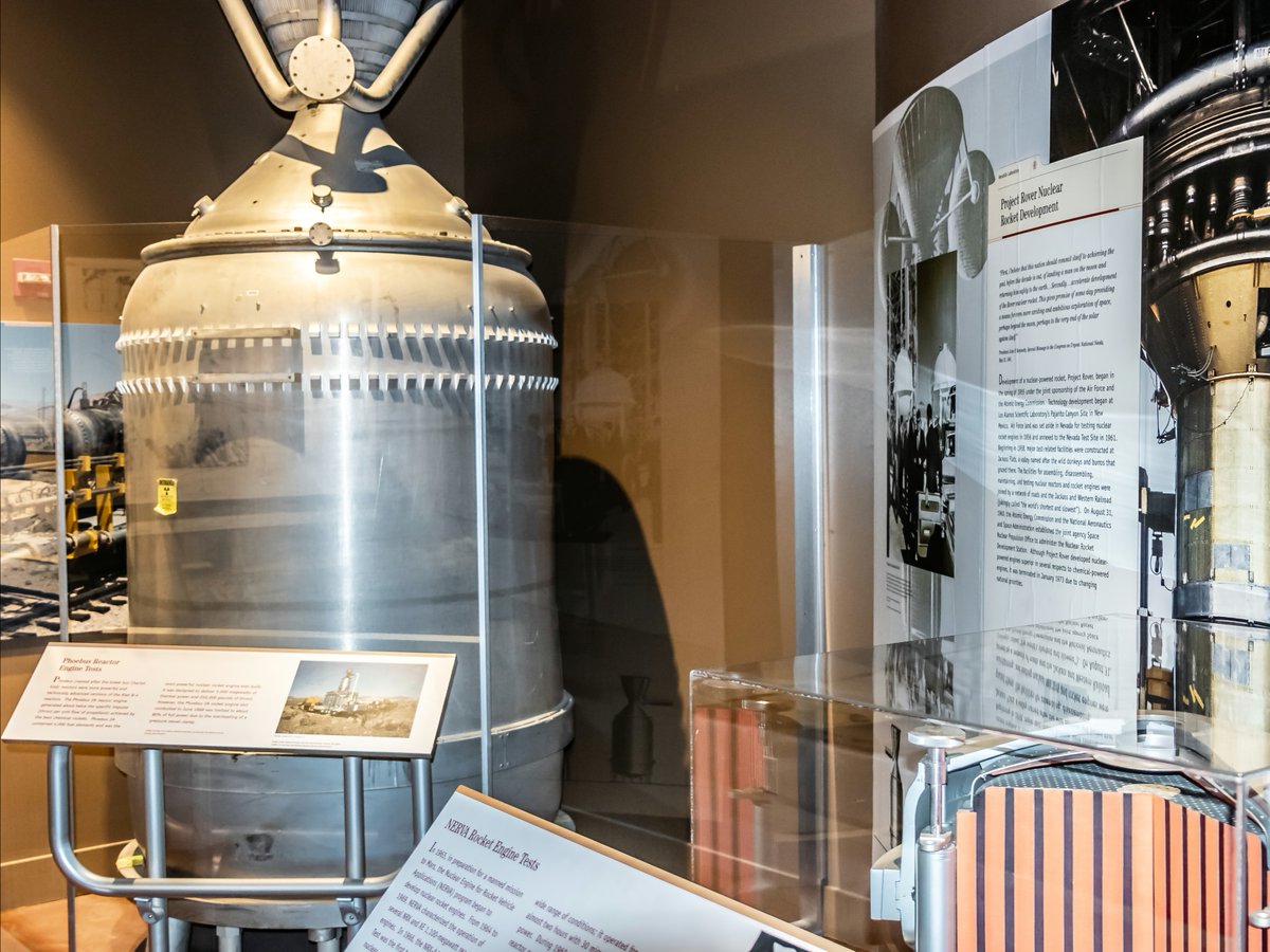 AtomicMuseum's tweet image. Project Rover, led by Los Alamos, aimed to develop nuclear rocket engines during the Cold War. A major milestone was the powerful Phoebus-2A reactor. 

On display now at the Atomic Museum is the Phoebus Reactor—a remarkable step toward nuclear science.
