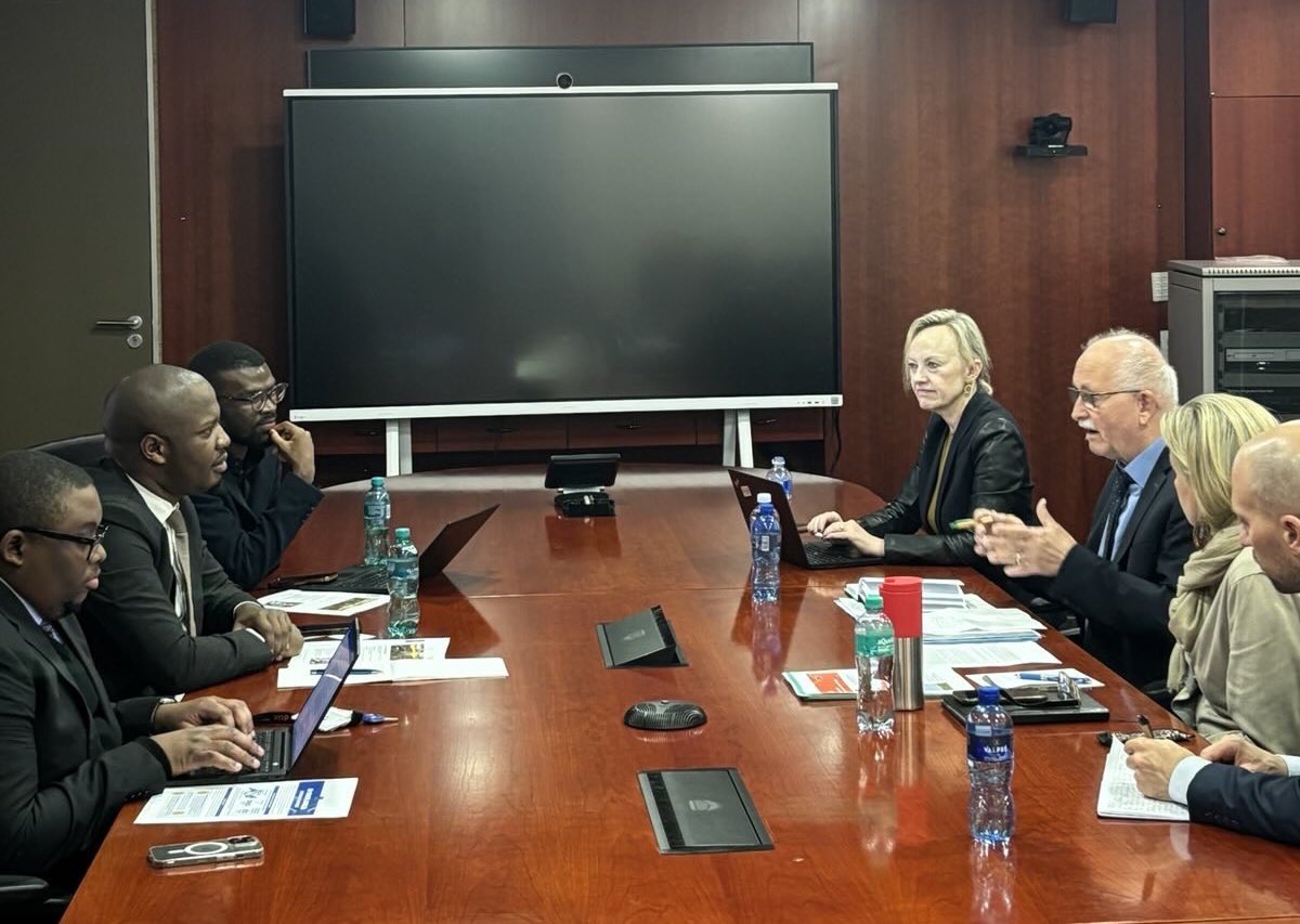 Udo Bullmann ๐ช๐บ (@udobullmann) on Twitter photo Together with Deputy Minister <a href="/MPGodlimpi/">Zuko Godlimpi, MP</a> and EU Ambassador <a href="/SandraKramerEU/">Sandra Kramer ๐ช๐บ</a>: The momentum is now.
We stand ready to intensify and deepen the collaboration between South Africa and the European Union. If we join forces and remove obstacles nothing is gonna stop us! Together with Deputy Minister <a href="/MPGodlimpi/">Zuko Godlimpi, MP</a> and EU Ambassador <a href="/SandraKramerEU/">Sandra Kramer ๐ช๐บ</a>: The momentum is now.
We stand ready to intensify and deepen the collaboration between South Africa and the European Union. If we join forces and remove obstacles nothing is gonna stop us!