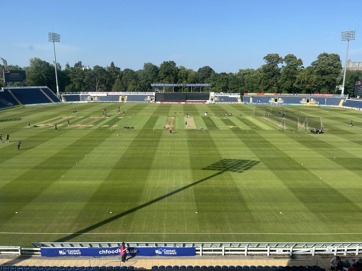 BBC Sport Wales (@bbcsportwales) on Twitter photo 🏏Cricket Latest
Somerset win toss an will bowl
Glam unchanged from last win at Gloucestershire
🏏Link for Glamorgan 🆚 Somerset from 18:30 BST
🎙️<a href="/CennyddDavies/">Cennydd Davies</a> <a href="/antgib/">anthony gibson</a> & Steve Watkin (Glamorgan & England)
#Cricket #Wales #Glamorgan #Somerset
👉🏾bbc.co.uk/sport/cricket/… 🏏Cricket Latest
Somerset win toss an will bowl
Glam unchanged from last win at Gloucestershire
🏏Link for Glamorgan 🆚 Somerset from 18:30 BST
🎙️<a href="/CennyddDavies/">Cennydd Davies</a> <a href="/antgib/">anthony gibson</a> & Steve Watkin (Glamorgan & England)
#Cricket #Wales #Glamorgan #Somerset
👉🏾bbc.co.uk/sport/cricket/…
