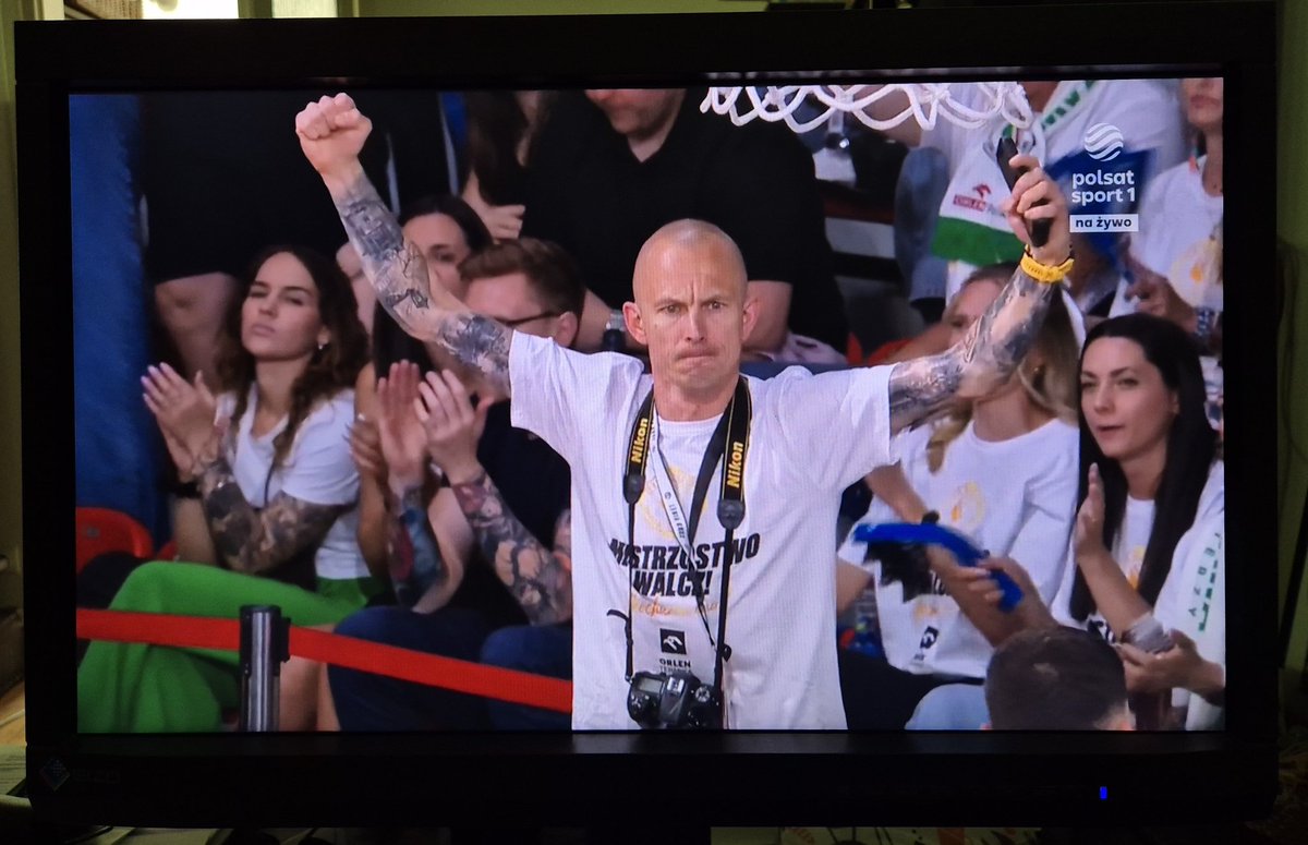 Brawo <a href="/LegiaKosz/">Legia Kosz</a>!
Gratki <a href="/Bodziach_LL/">Marcin Bodziachowski</a> 👊🏻