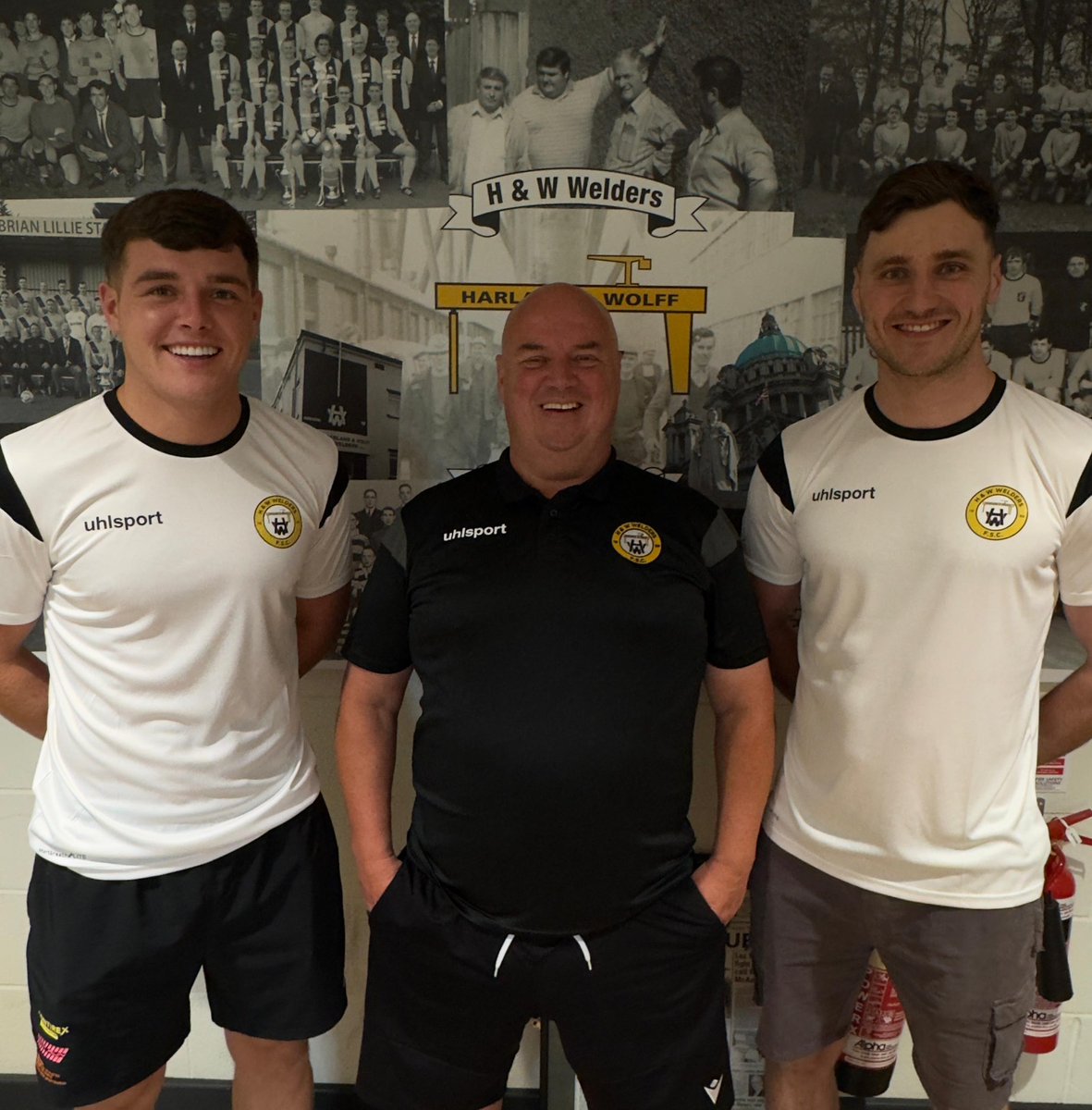✍️ TWO NEW SIGNINGS FOR THE WELDERS

• Striker Ethan Devine joins from Linfield.

• Goalkeeper Conor Mitchell joins from Newry City.

#PlayrFitChamp • #IrishLeague