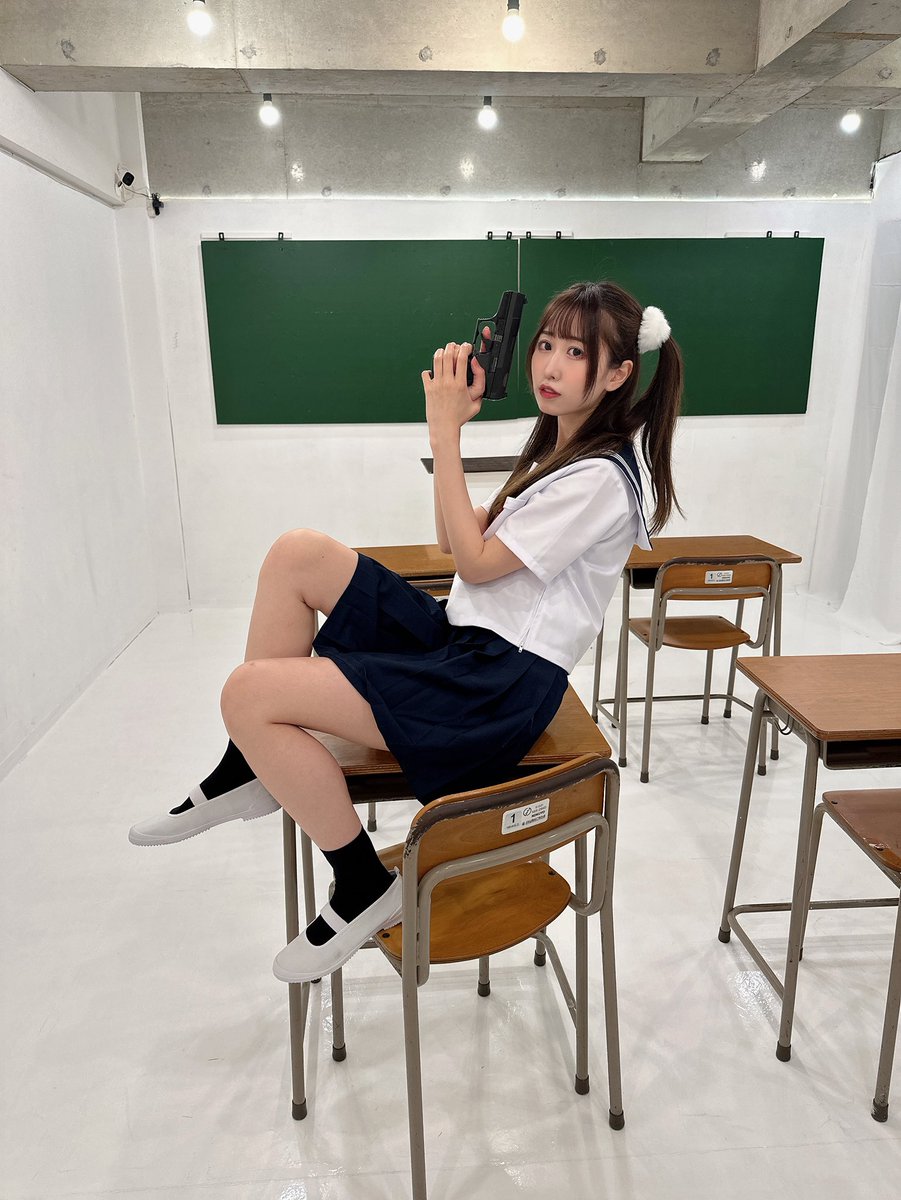 陽奈森 千尋🩵 (@chihiro_hina12) on Twitter photo 【先生がサイコパスでした・・・(化学編)】
生意気だけど憎めない子って感じだったけど、お仕置きされちゃいました🥹笑笑
実際に苦手なマッチつけも頑張ったので、見てね!💓
➡️youtu.be/p2oQehqP8n0?si…
#脱出遊戯 <a href="/dasshutsu_yugi/">脱出遊戯@短編サスペンスドラマ系YouTubeチャンネル</a> 【先生がサイコパスでした・・・(化学編)】
生意気だけど憎めない子って感じだったけど、お仕置きされちゃいました🥹笑笑
実際に苦手なマッチつけも頑張ったので、見てね!💓
➡️youtu.be/p2oQehqP8n0?si…
#脱出遊戯 <a href="/dasshutsu_yugi/">脱出遊戯@短編サスペンスドラマ系YouTubeチャンネル</a>