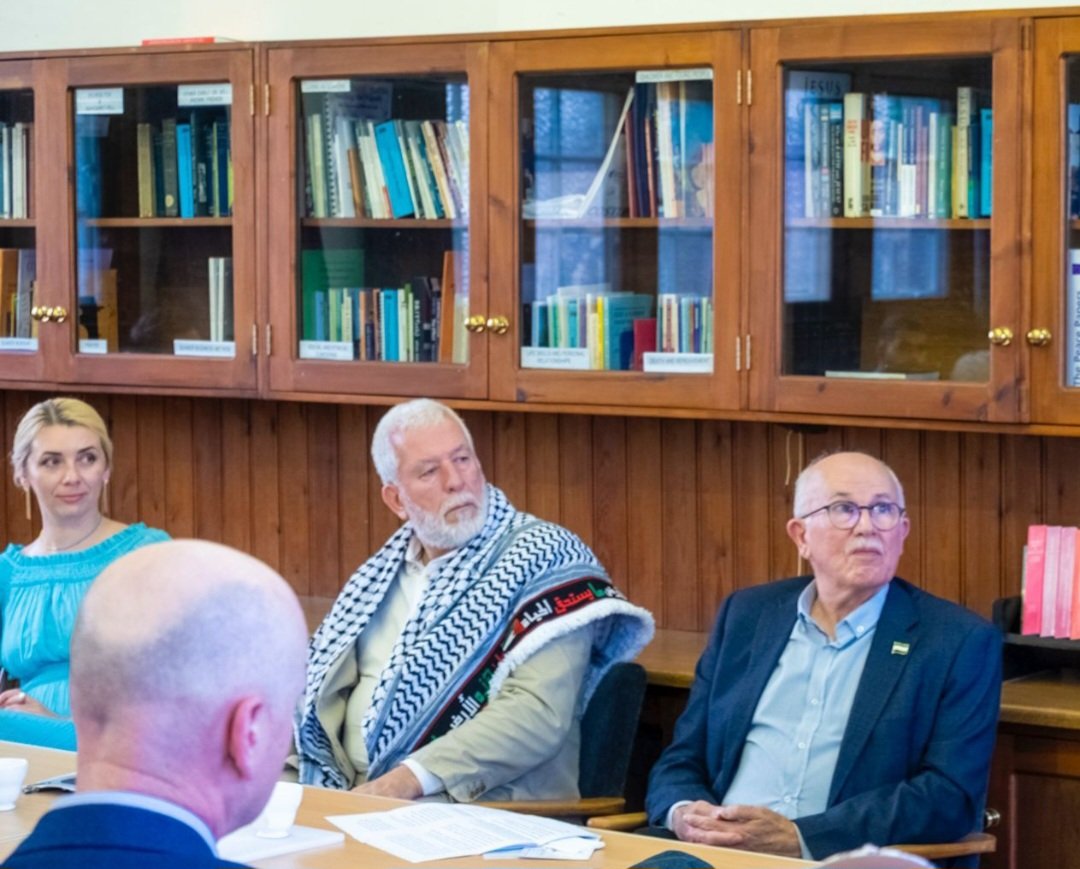 Light_Fndn's tweet image. Understanding The Refugee Experience.

A packed-out event with incredible energy &amp;amp; engagement, with striking presentations from representatives of the Ukrainian 🇺🇦, Palestinian 🇵🇸 &amp;amp; Syrian 🇸🇾 communities. 

More photos:

facebook.com/share/p/16nAwe…

@MatthewBrownLab @blogpreston