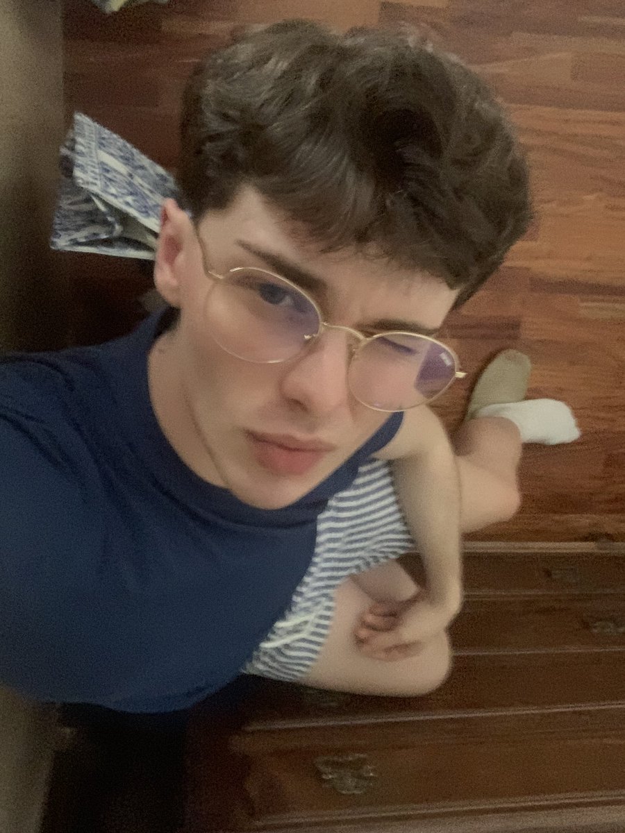 riquezzaa tweet media