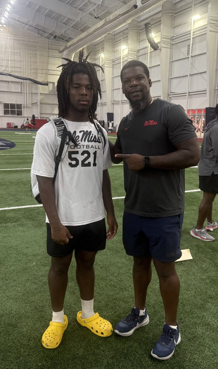 MJGideon1's tweet image. After a great camp i’m blessed to receive my 8th offer from The University of Ole Miss. @Coach_Gideon34 @CoachMcAbee21 @koachjj @JCJetsFootball