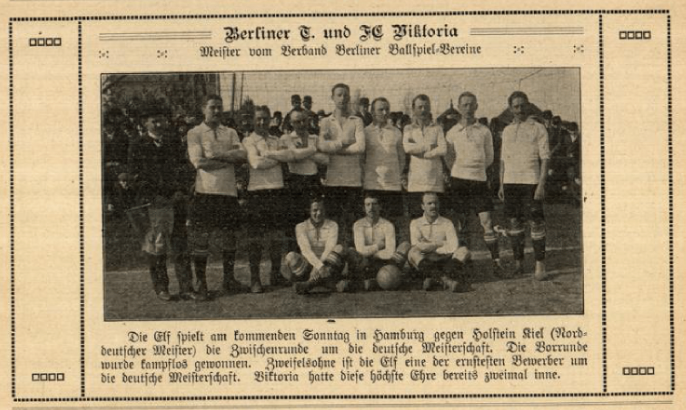 Estuvo en Europa un par de años, defendió al Viktoria Berlin y es por lo tanto el primer jugador de la historia de Peñarol que fue a jugar a Europa, aunque el motivo de su ida haya sido para trabajar en la siderúrgica Krupp de Alemania.
