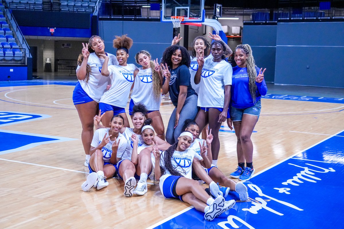 IndStWBB's tweet image. First week in the books ✅
#MarchOn | #ASONE