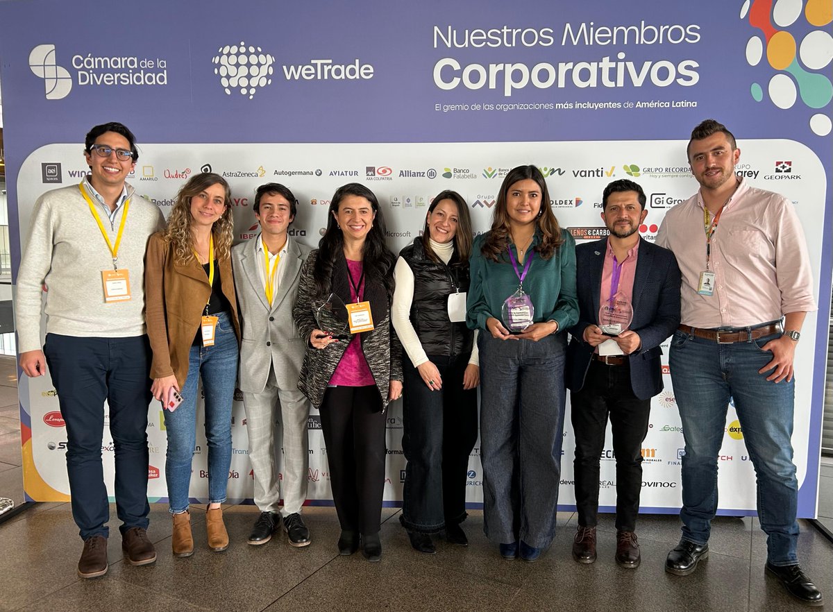 Banco de Bogotá (@bancodebogota) on Twitter photo Hoy estuvimos en #WeTrade2025, la feria de negocios que impulsa la diversidad y la inclusión en LATAM 🌈. Hacemos parte del Ranking de las Empresas más Incluyentes de LATAM, ocupando el 3er lugar entre más de 450 compañías, según la <a href="/CamDiversidad/">Cámara de la Diversidad</a> y el <a href="/CNCSocial/">Centro Nacional de Consultoría - CNC</a> 💙. Hoy estuvimos en #WeTrade2025, la feria de negocios que impulsa la diversidad y la inclusión en LATAM 🌈. Hacemos parte del Ranking de las Empresas más Incluyentes de LATAM, ocupando el 3er lugar entre más de 450 compañías, según la <a href="/CamDiversidad/">Cámara de la Diversidad</a> y el <a href="/CNCSocial/">Centro Nacional de Consultoría - CNC</a> 💙.