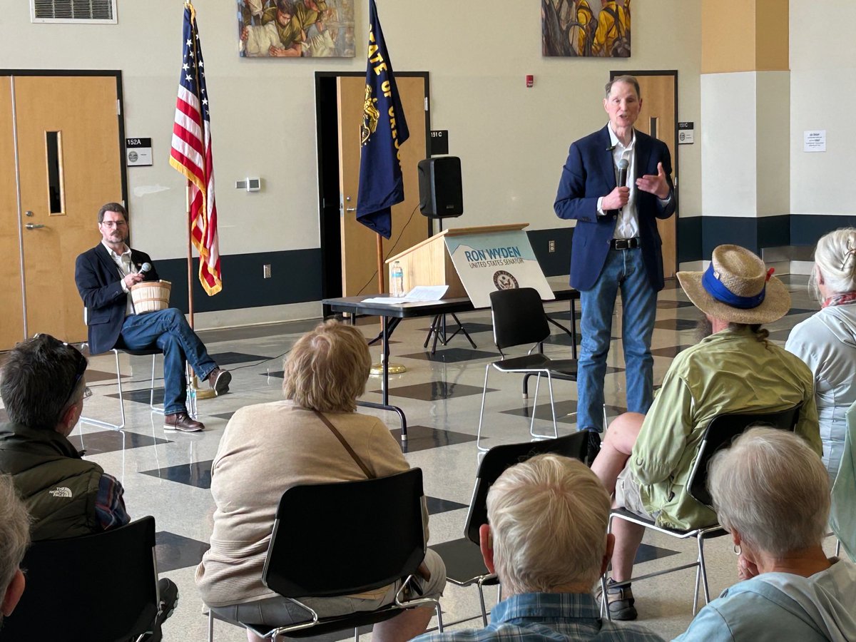 RonWyden's tweet photo. Very much enjoyed today’s #2025townhall in Baker County. A true #OregonWay conversation here in Eastern Oregon about the lunatic Republican proposal to sell off millions of acres of public lands in our state &amp; 10 others. https://t.co/JjAP3R67pc