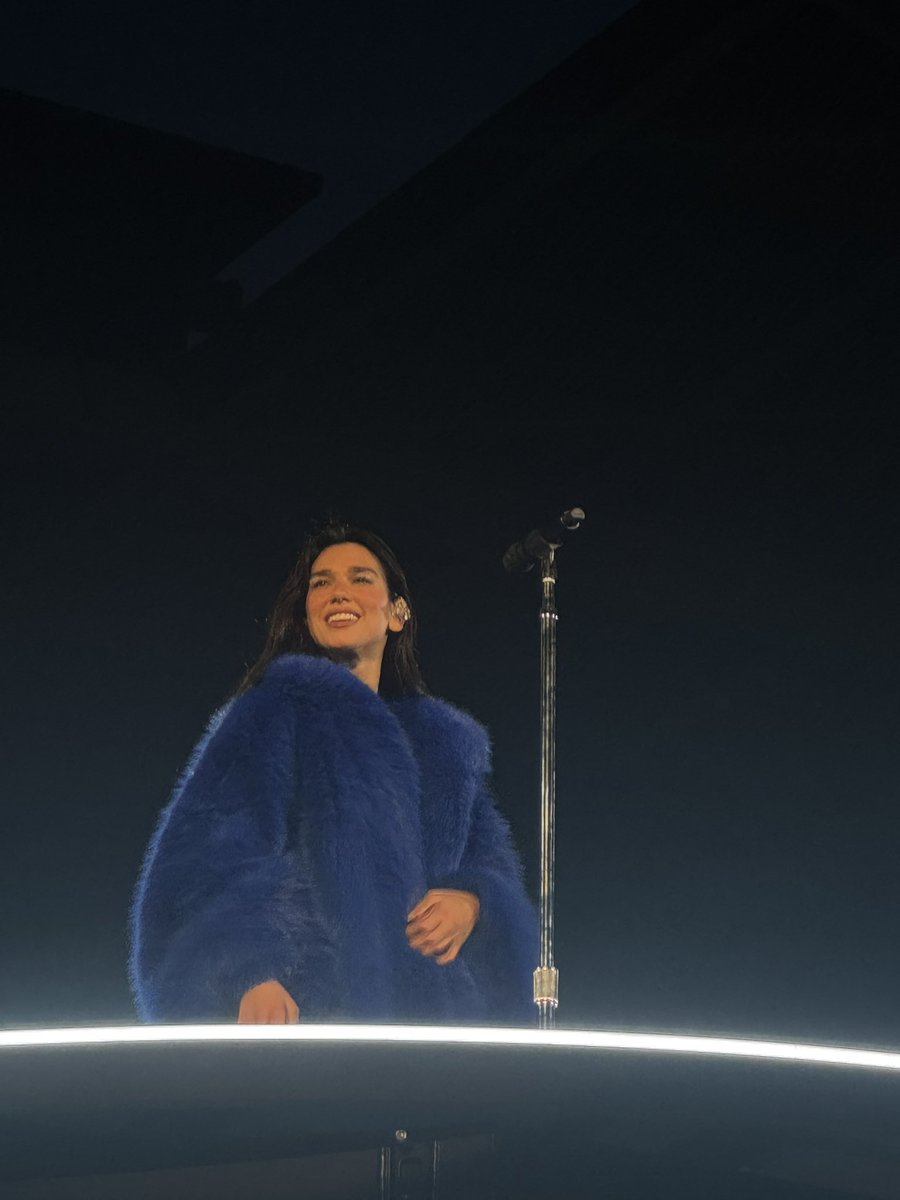 yourhighdl's tweet image. Quality of these photos are totally not it. But trust me, I was as happy as her 😭 @TeamDuaHQ